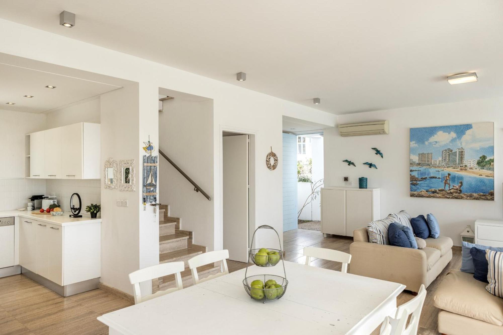 Nausica Blue Seaside Villa