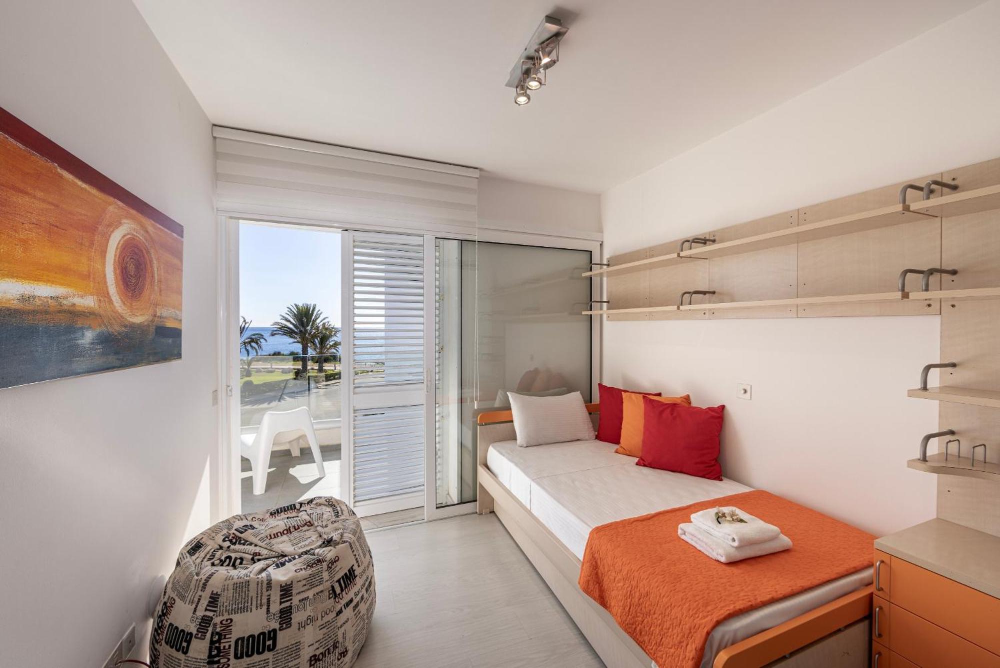 Elaia Luxury Seafront Villa Protaras