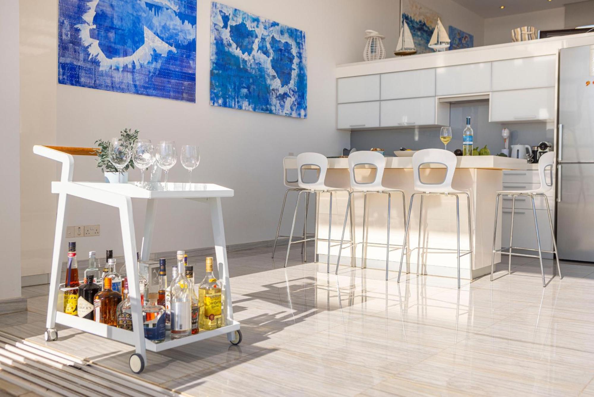Elaia Luxury Seafront