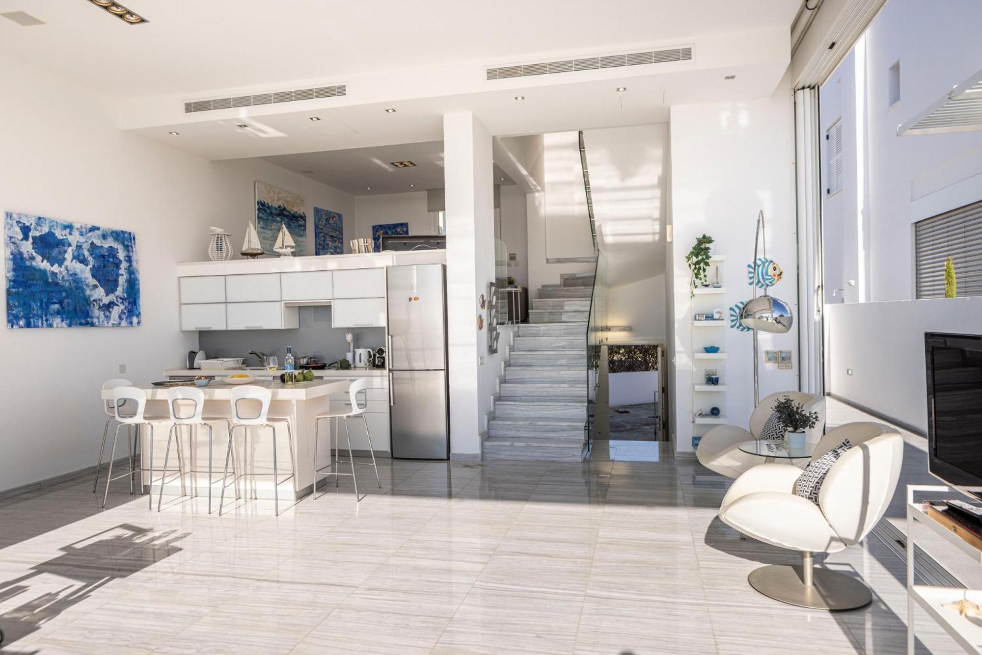 Elaia Luxury Seafront Protaras