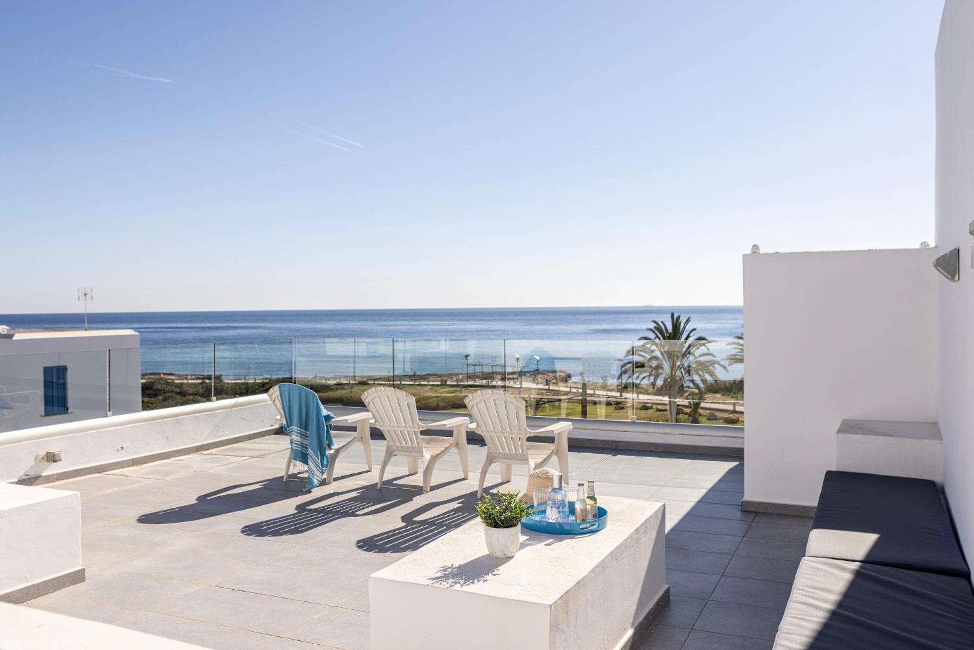 Elaia Luxury Seafront