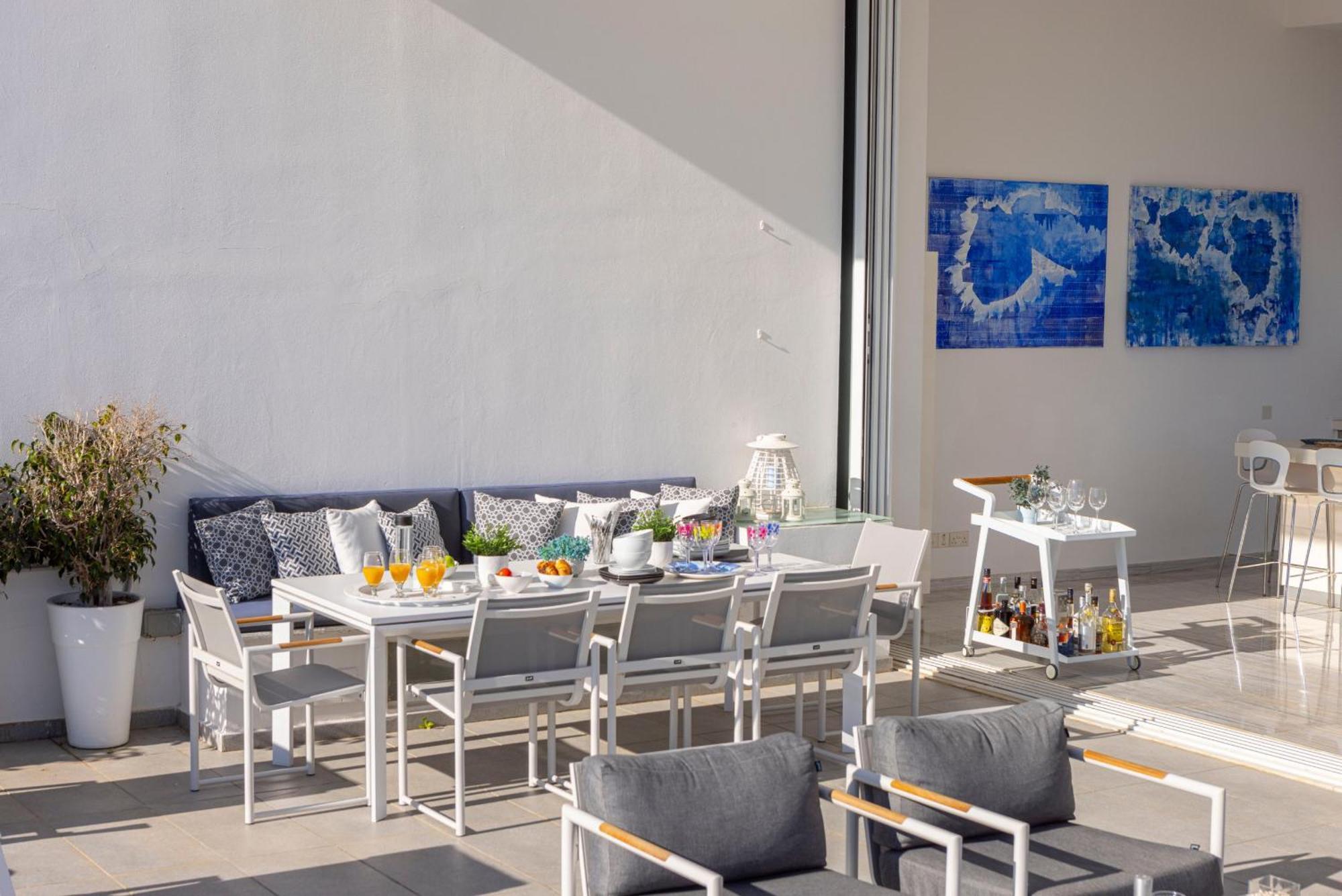 Elaia Luxury Seafront *