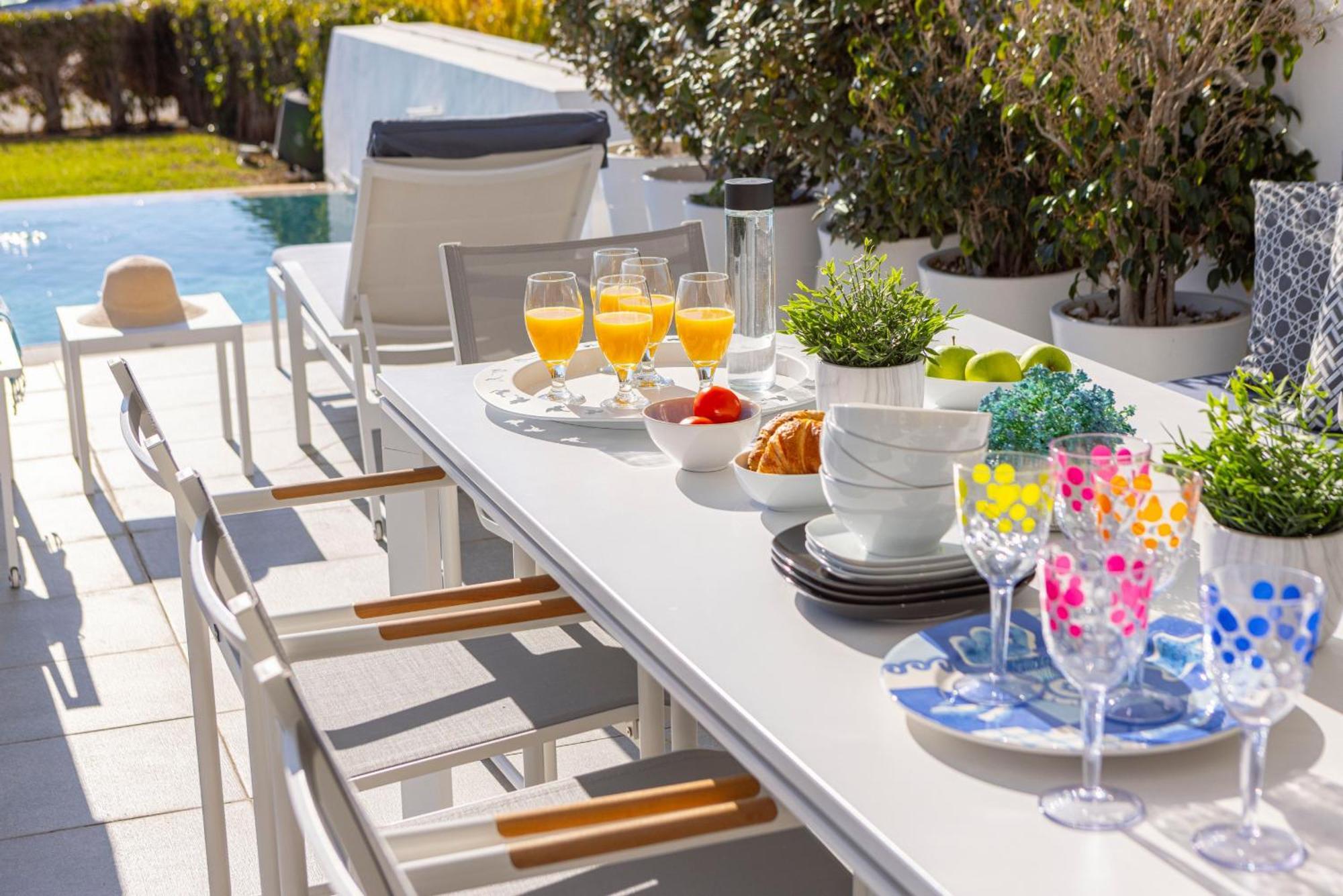Elaia Luxury Seafront Villa *