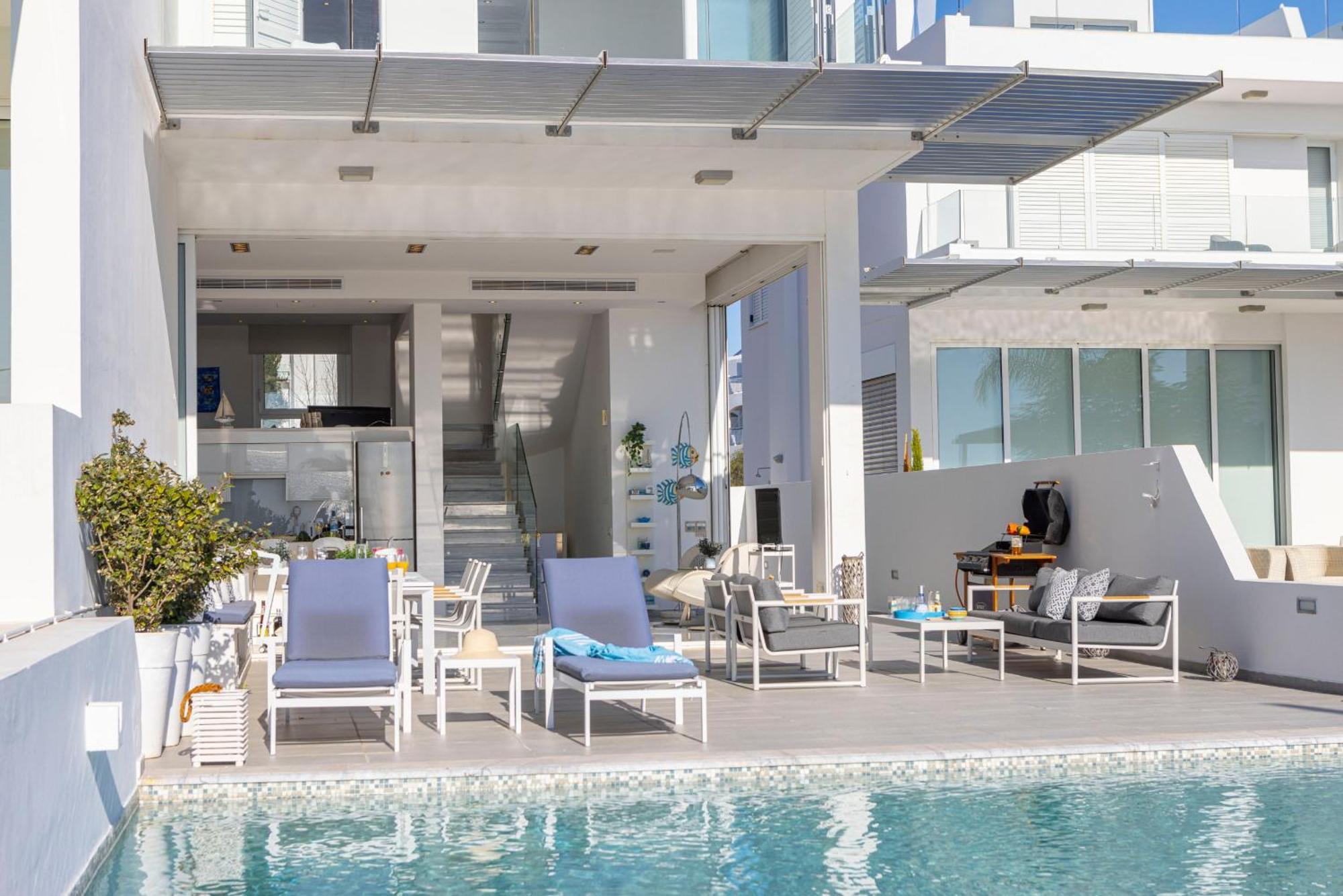 Elaia Luxury Seafront * Protaras