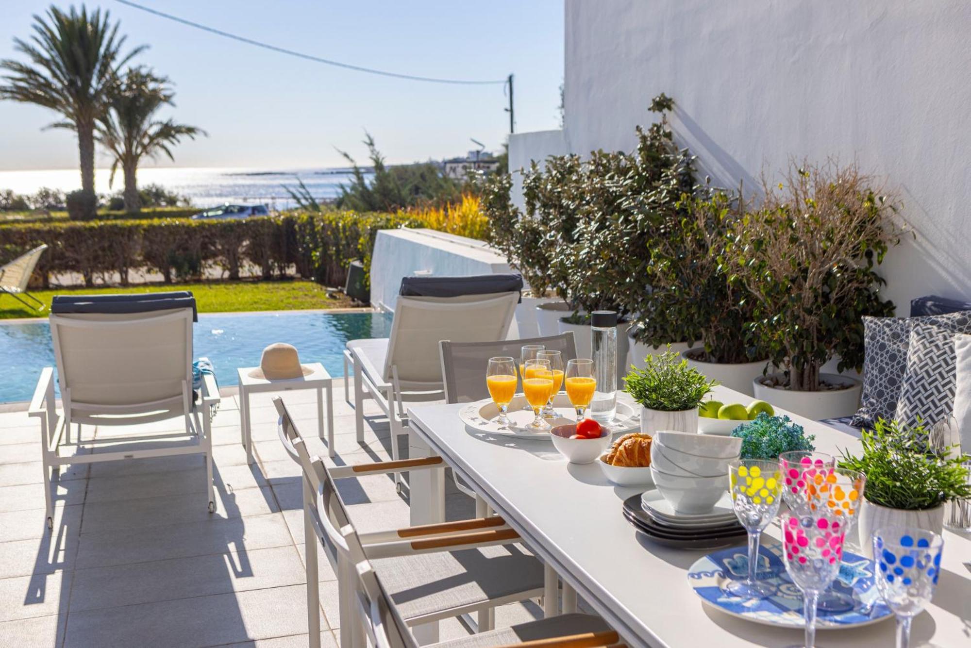Elaia Luxury Seafront Villa