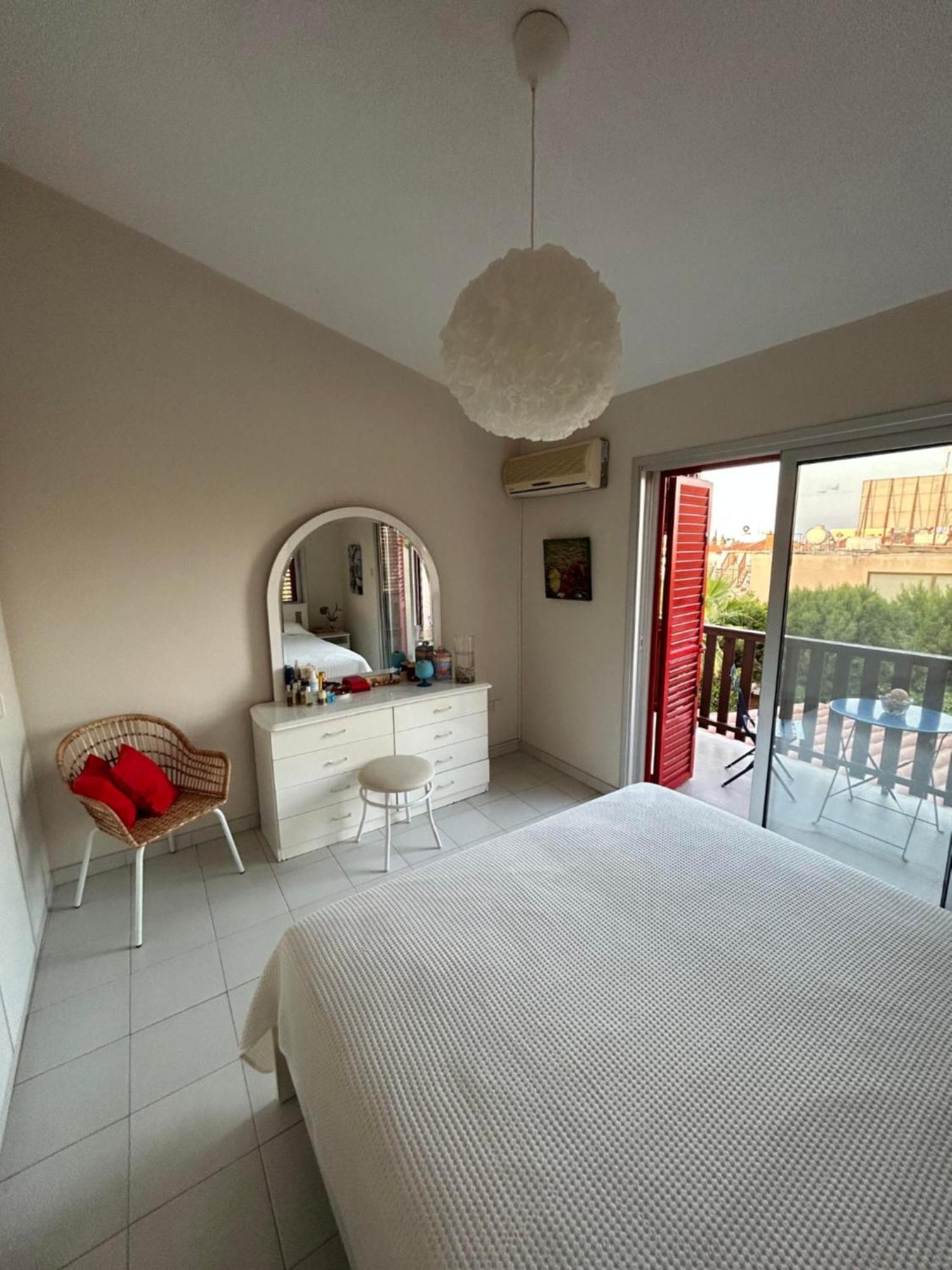 Beautiful Maisonette In