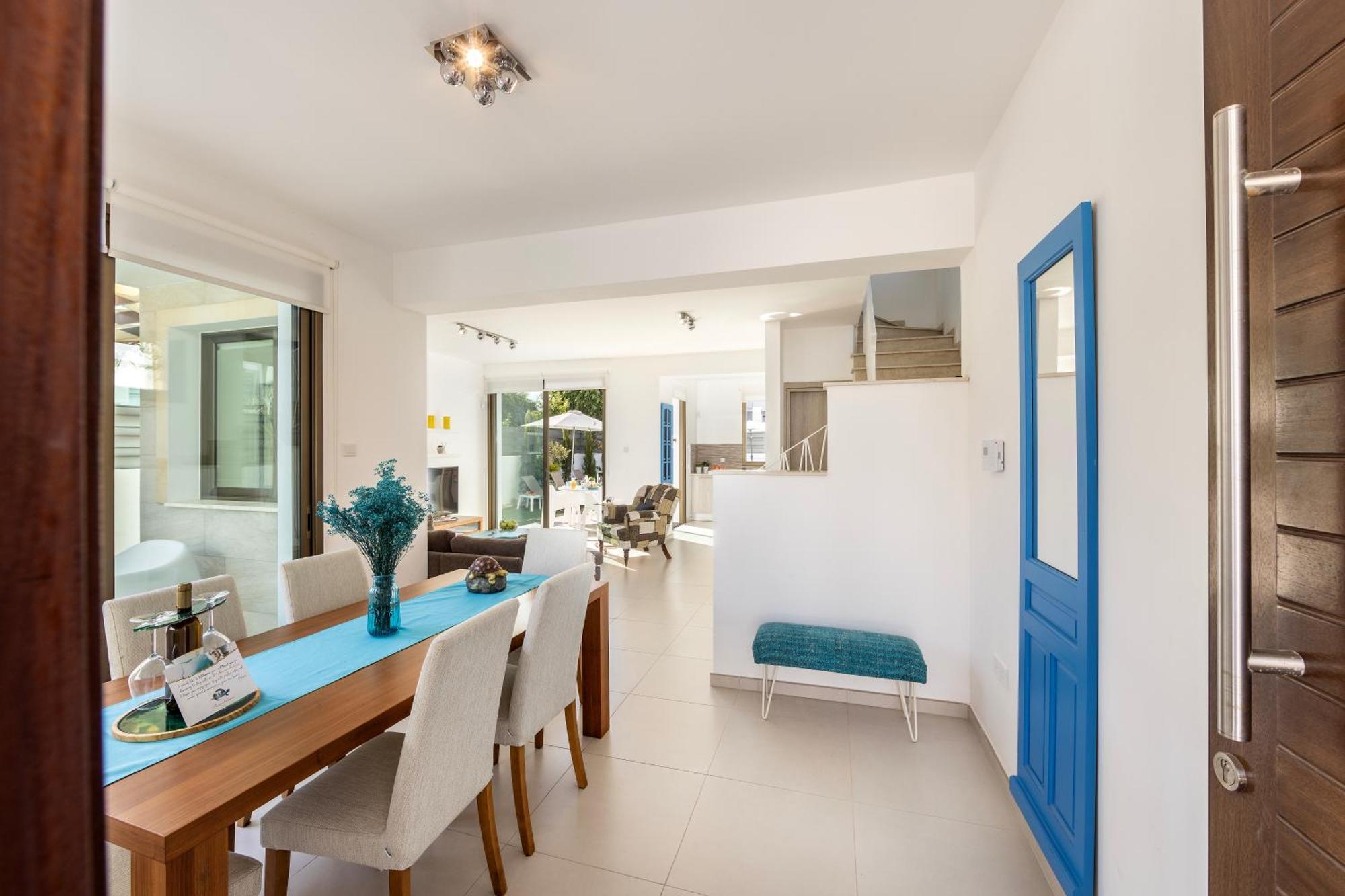 Accomoteleia Blue Holiday home
