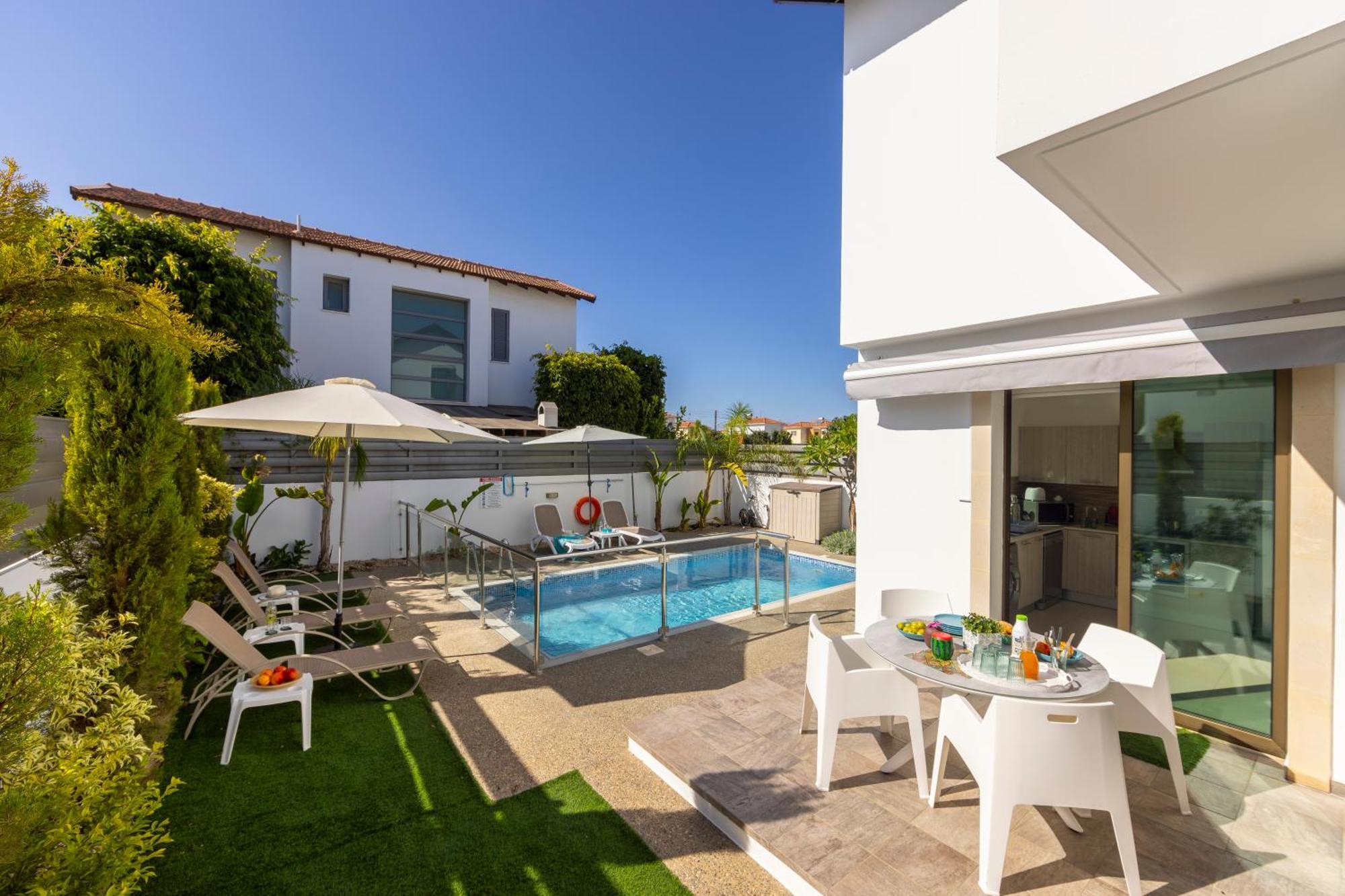 Holiday home Accomoteleia Blue