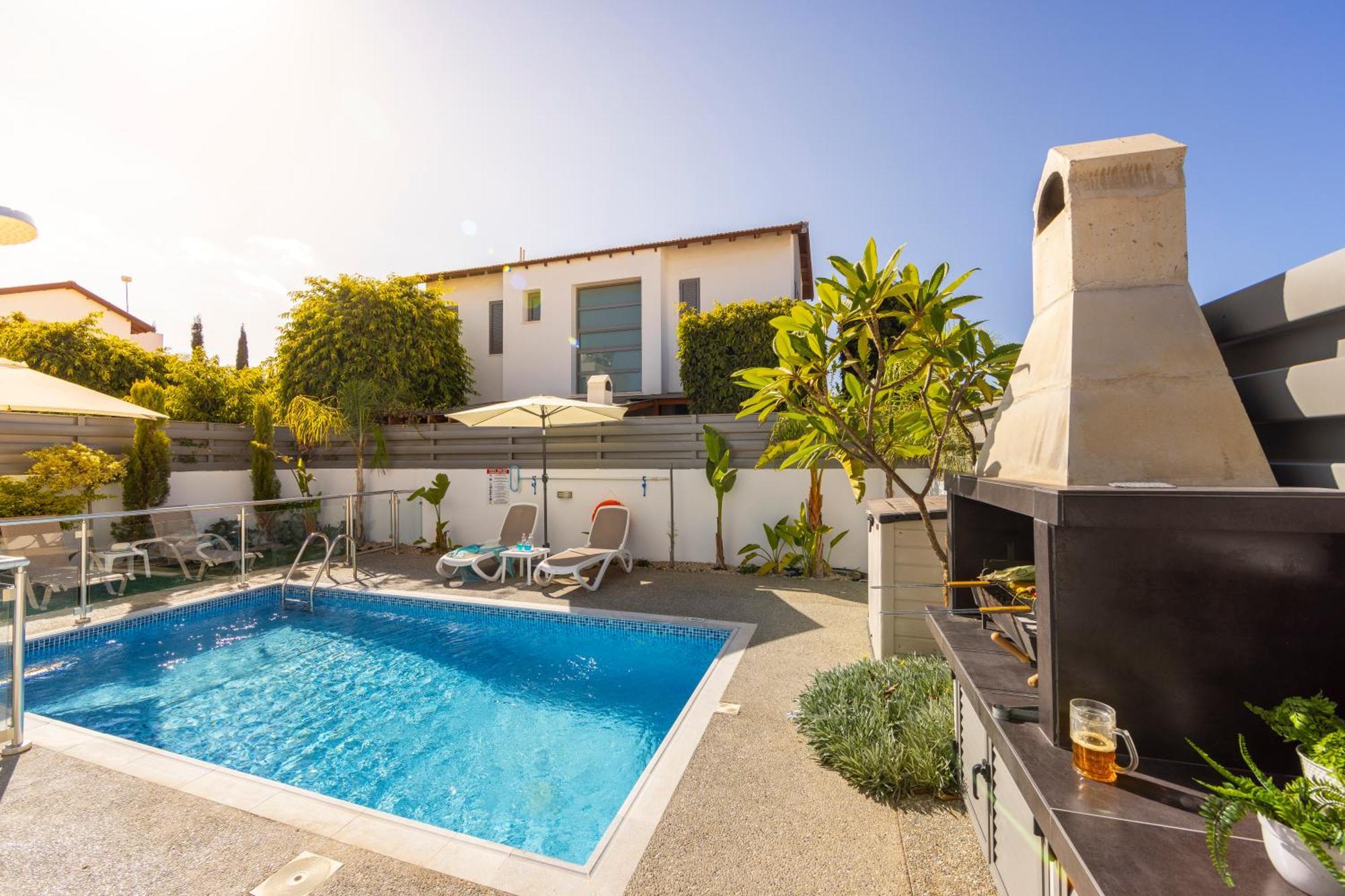 Accomoteleia Blue Holiday home