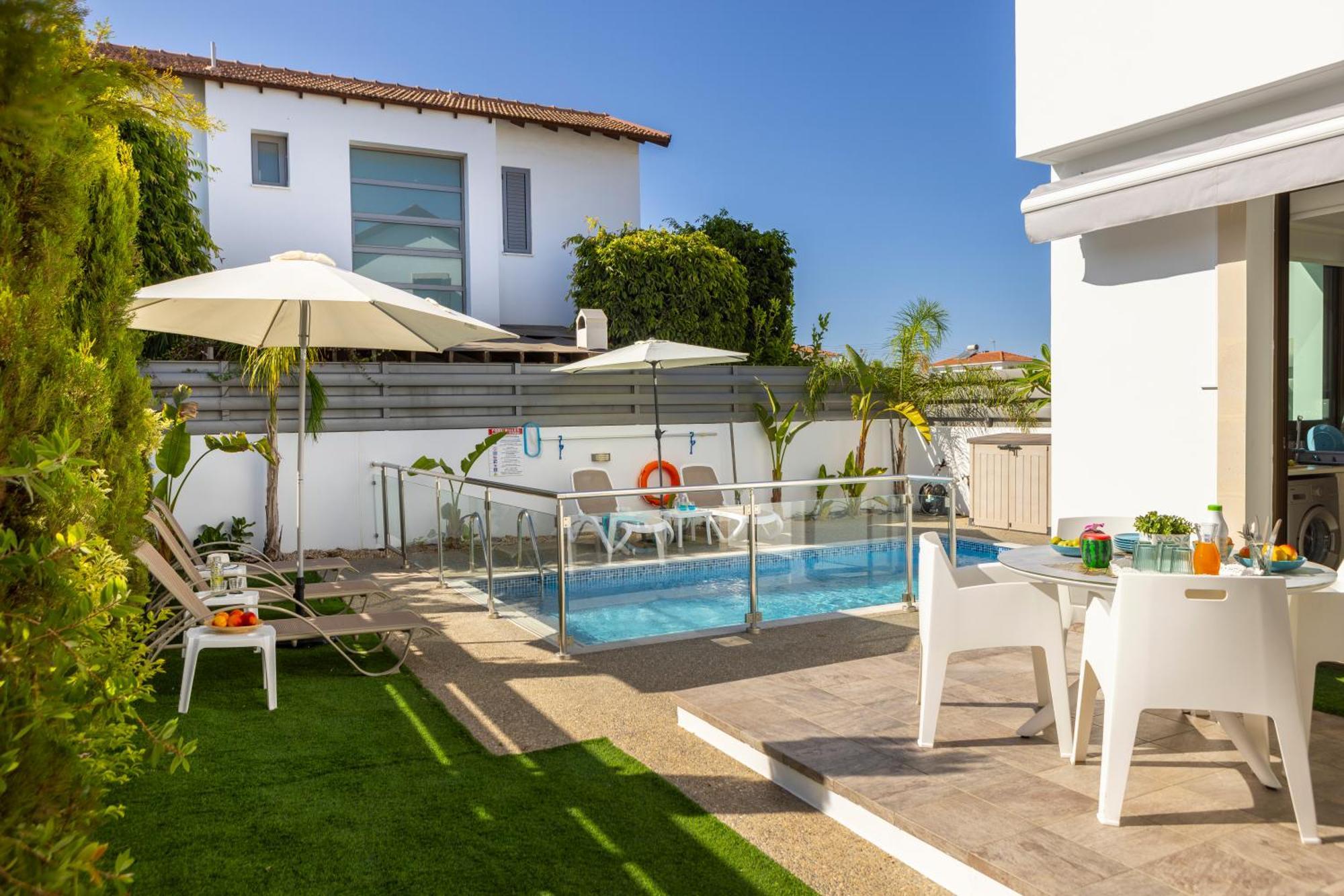 Holiday home Accomoteleia Blue