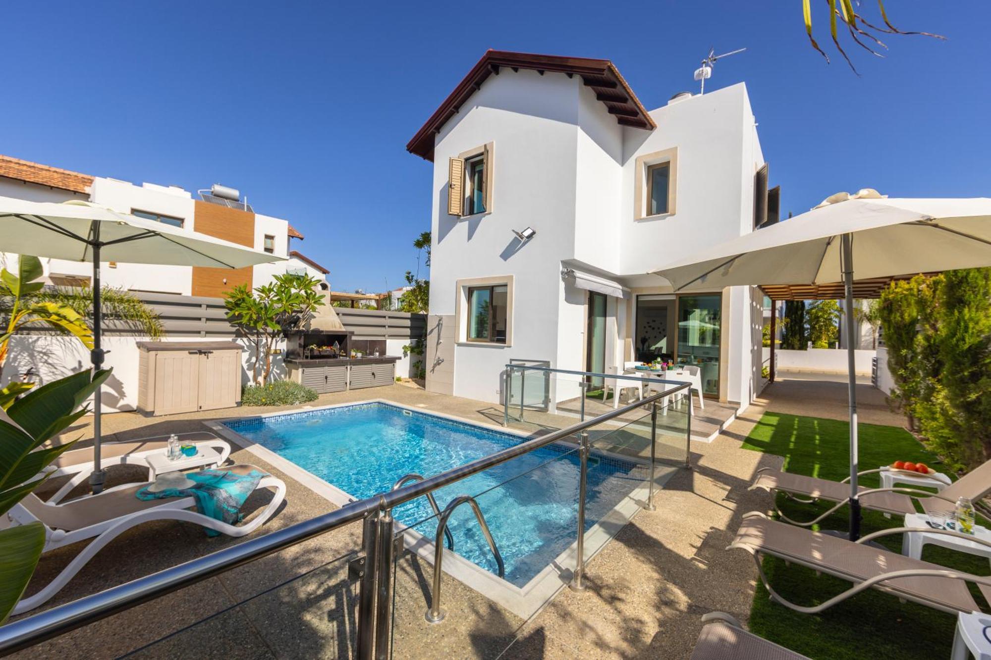 Accomoteleia Blue Holiday home