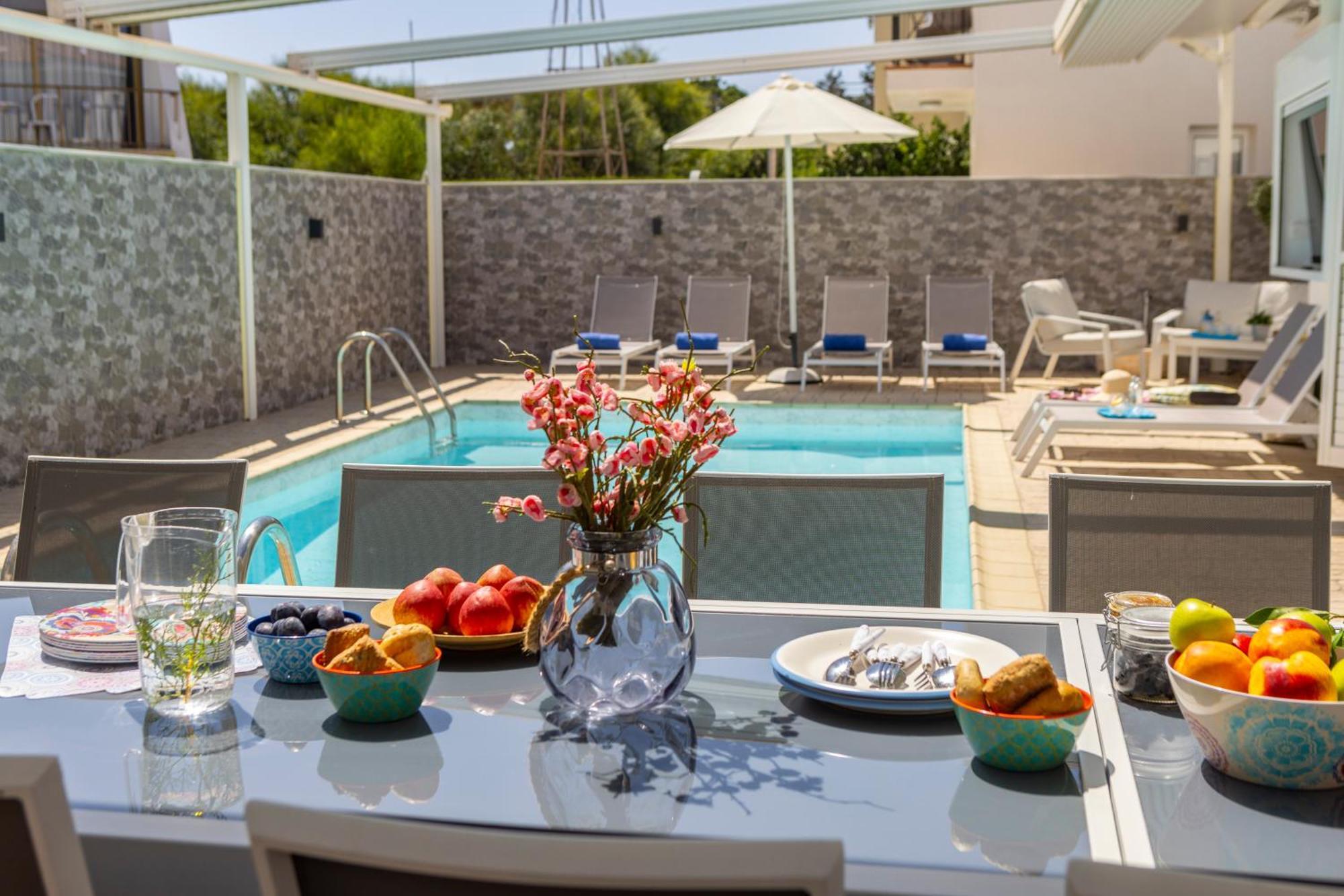 Accomoteleia Crystal Lagoon Protaras