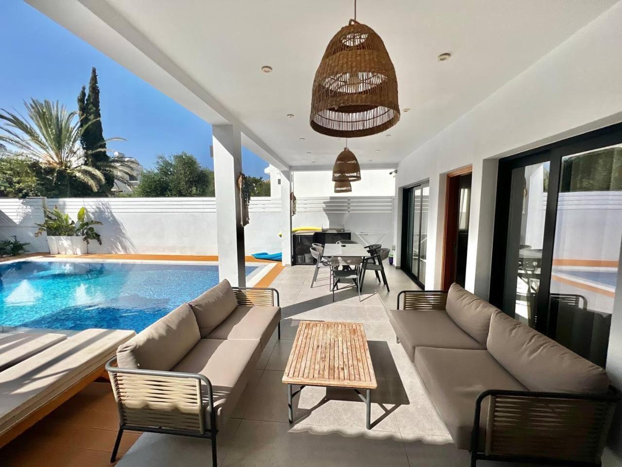 Crystal-blue-villa * Protaras