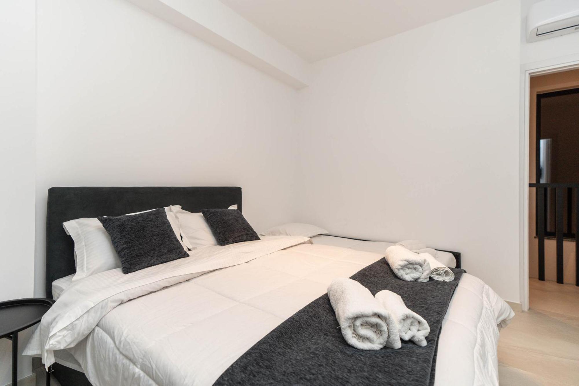 Tsiolakki Homes Luxury Villa