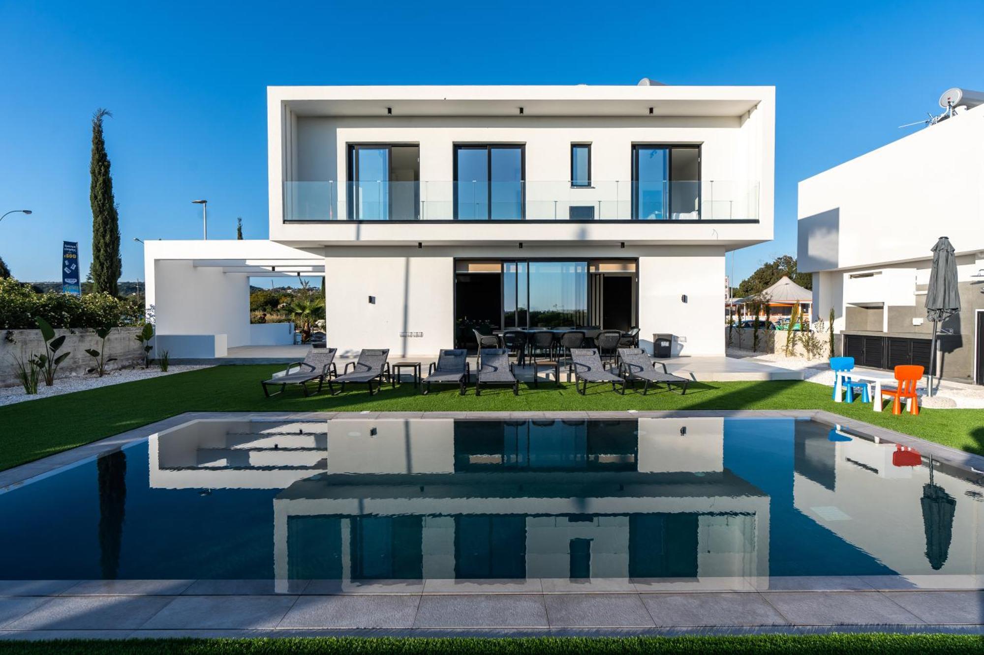 Tsiolakki Homes Luxury * Protaras