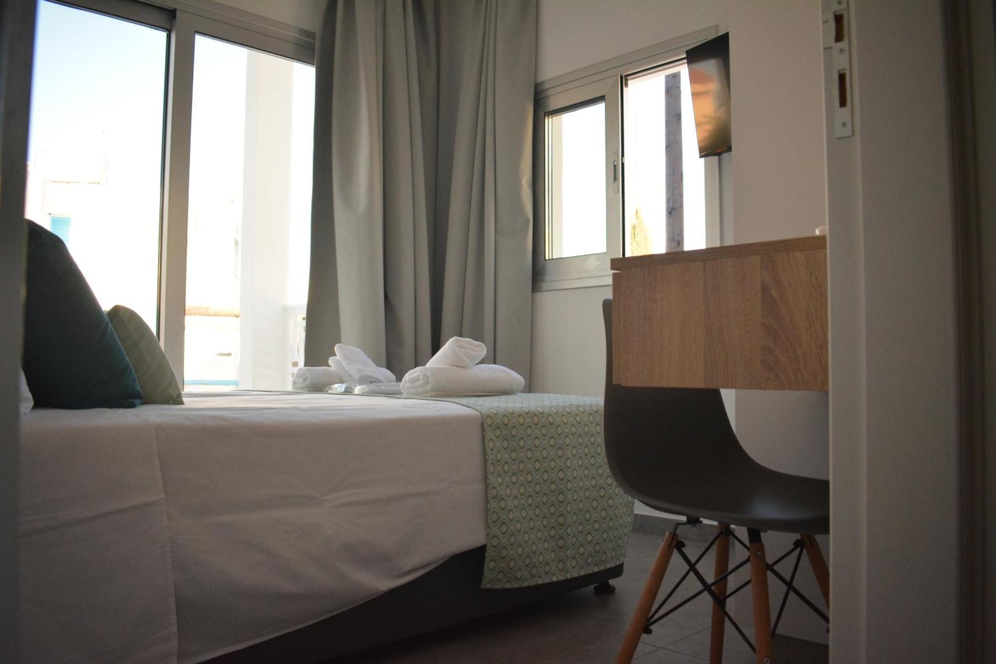 Bay Apartment
