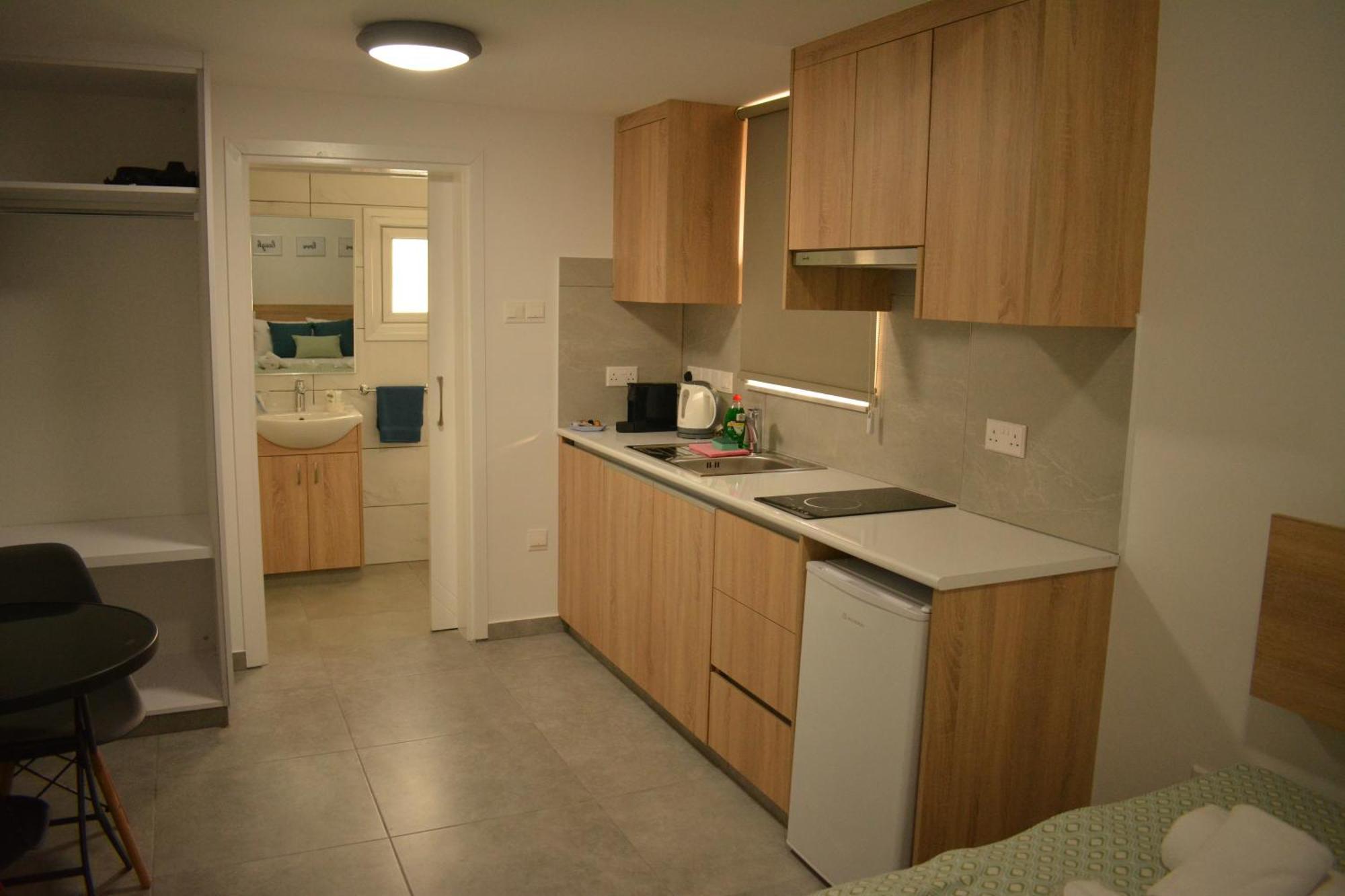 Bay Apartment