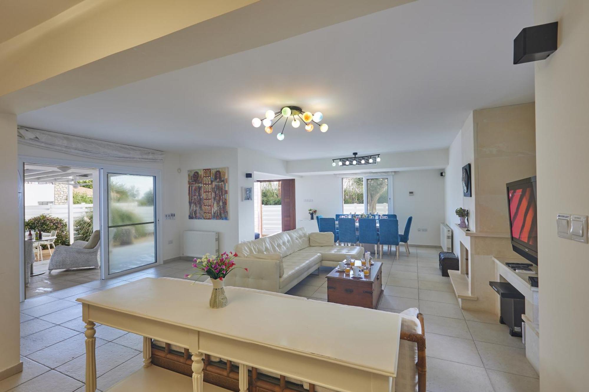 Serifos 7 - 100 Meters From Malama Villa Protaras