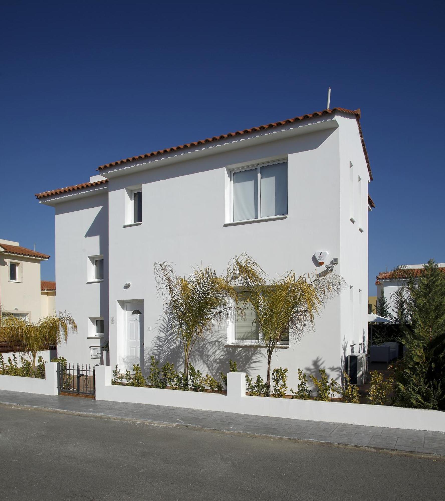 Chateau Blanc * Protaras
