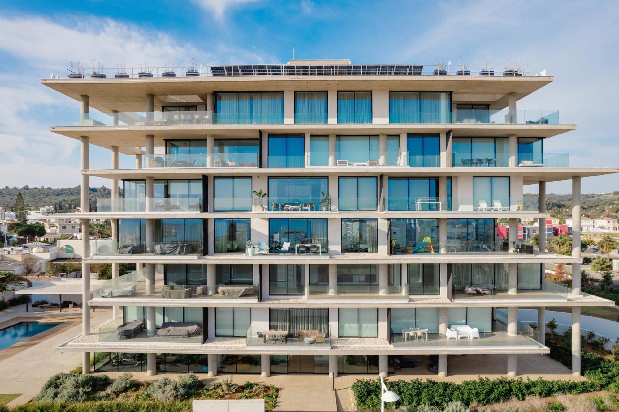 Eden Seaview Apartment
