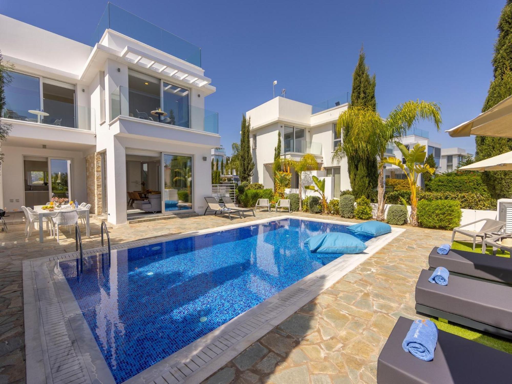 Zoe Villa Protaras