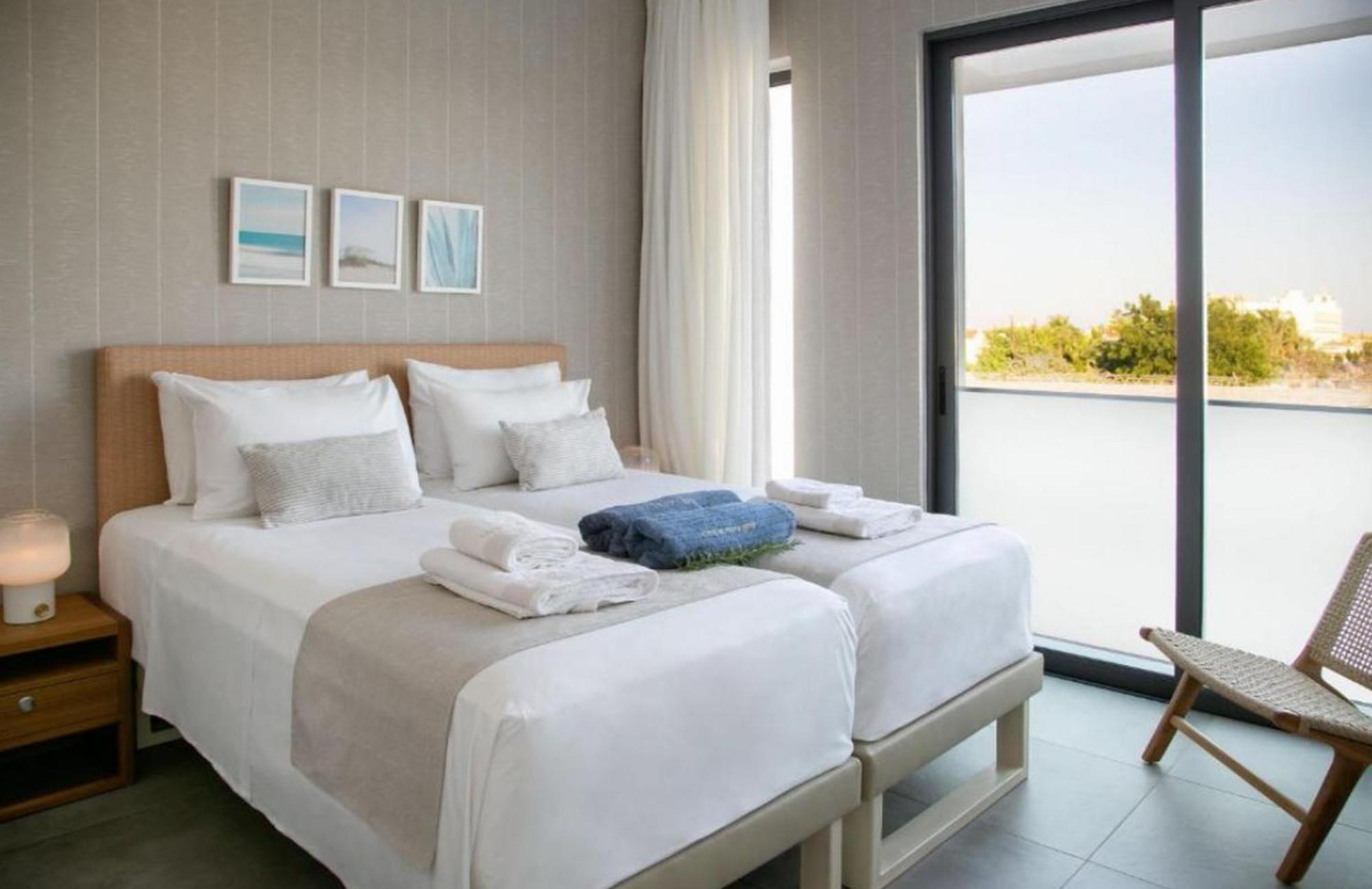 Lclmg Gold Villa Protaras Three-Bedroom Villa With Private Pool Portaras Villa *