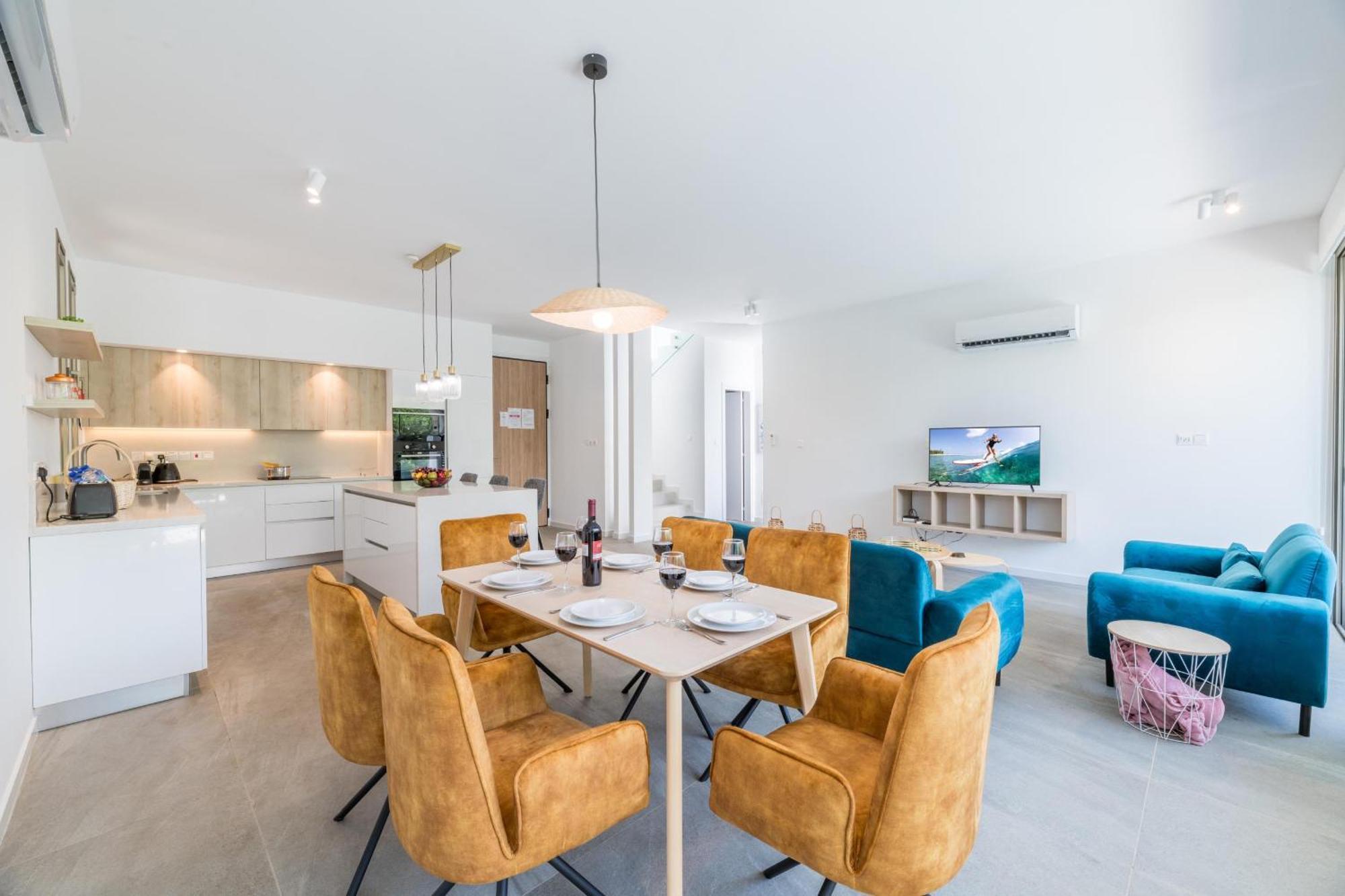 Villa Azure Seaview - Ruby Protaras