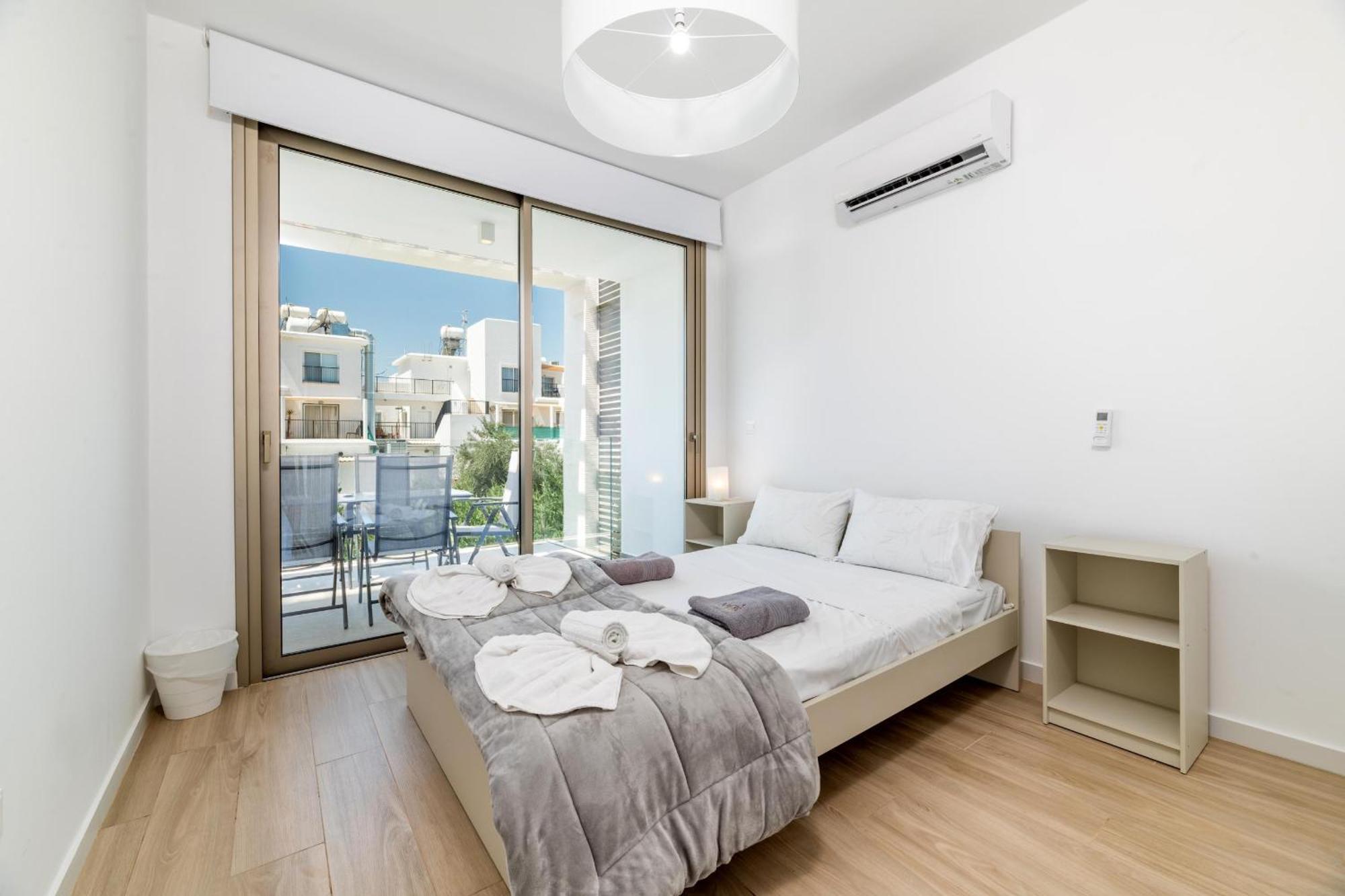 Villa Azure Seaview - Ruby Protaras