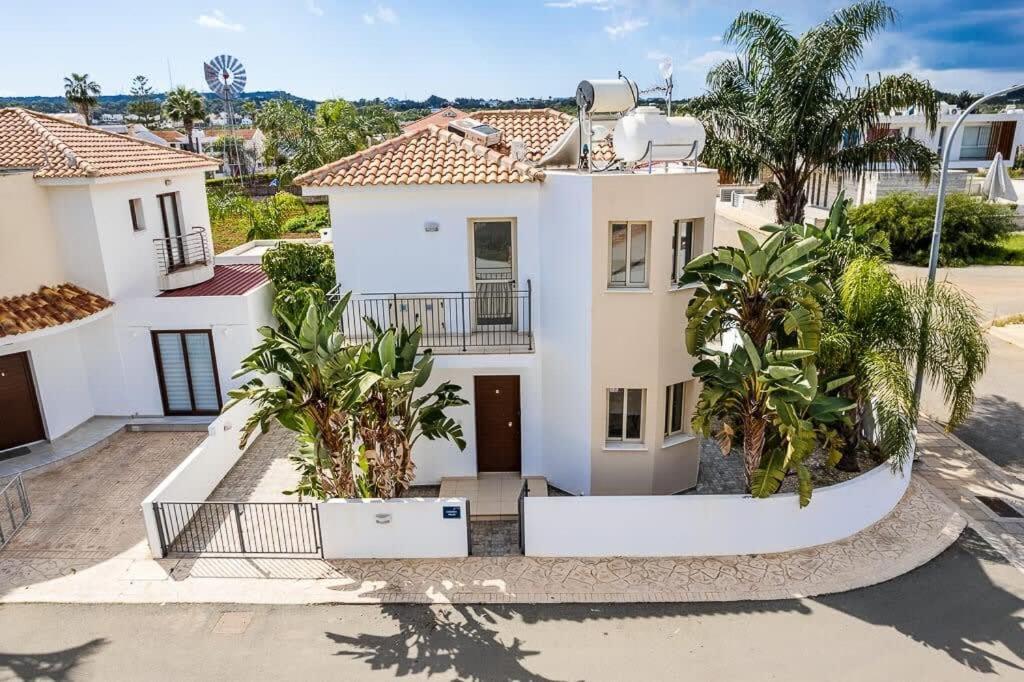 Cherry Palm Villa Protaras