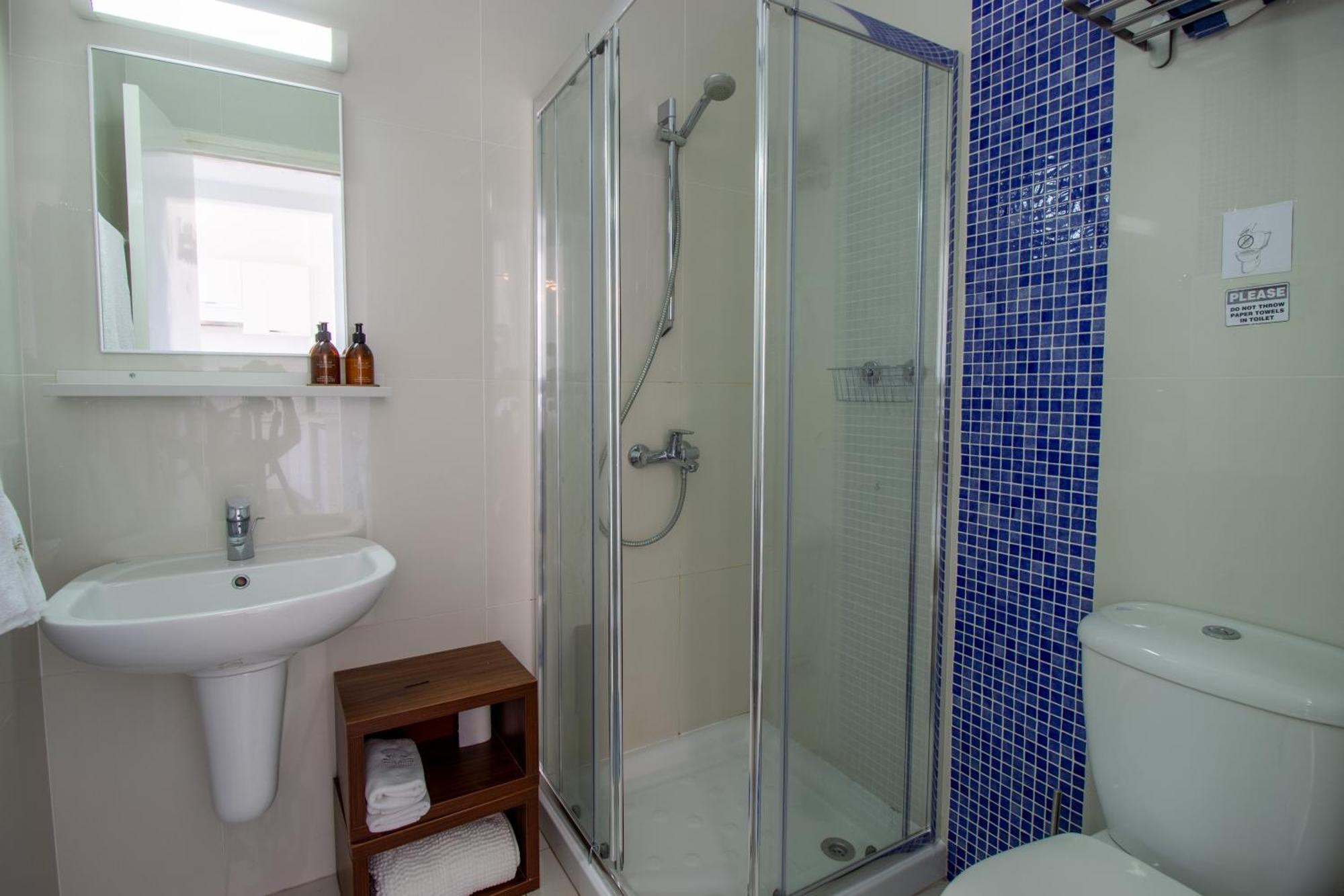 Apartment Seafront Stylish Apt, Protaras