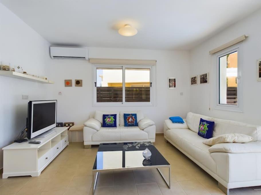 Villa Pernera Beachside Haven *