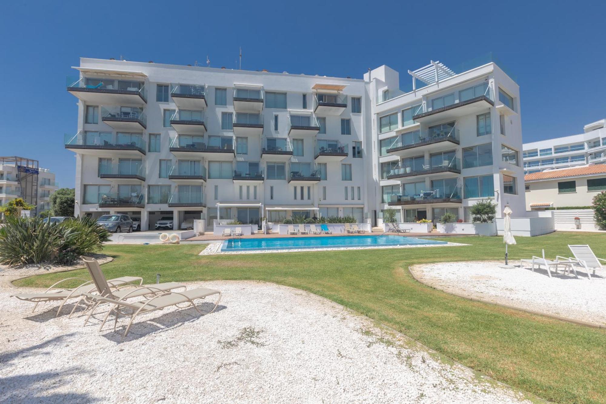 Thalassa Luxury Apartment *