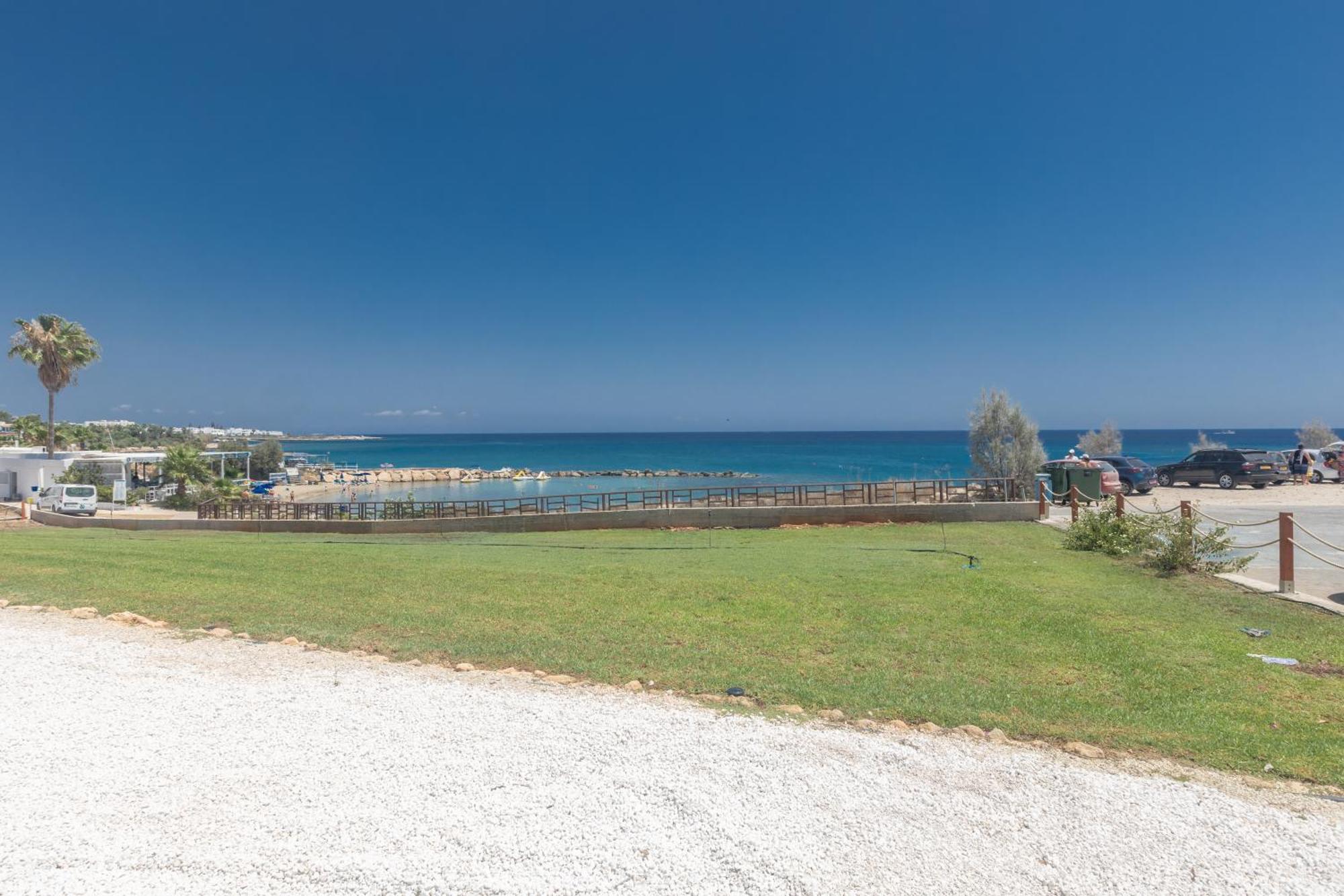Thalassa Luxury Apartment *