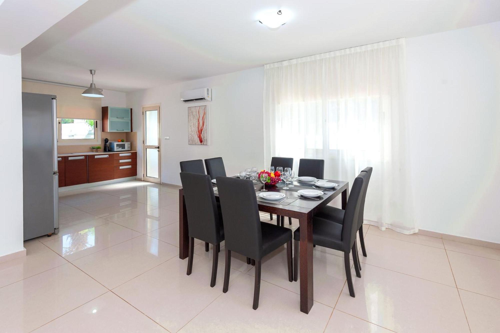 Anemona - 100m From Pernera Holiday home *