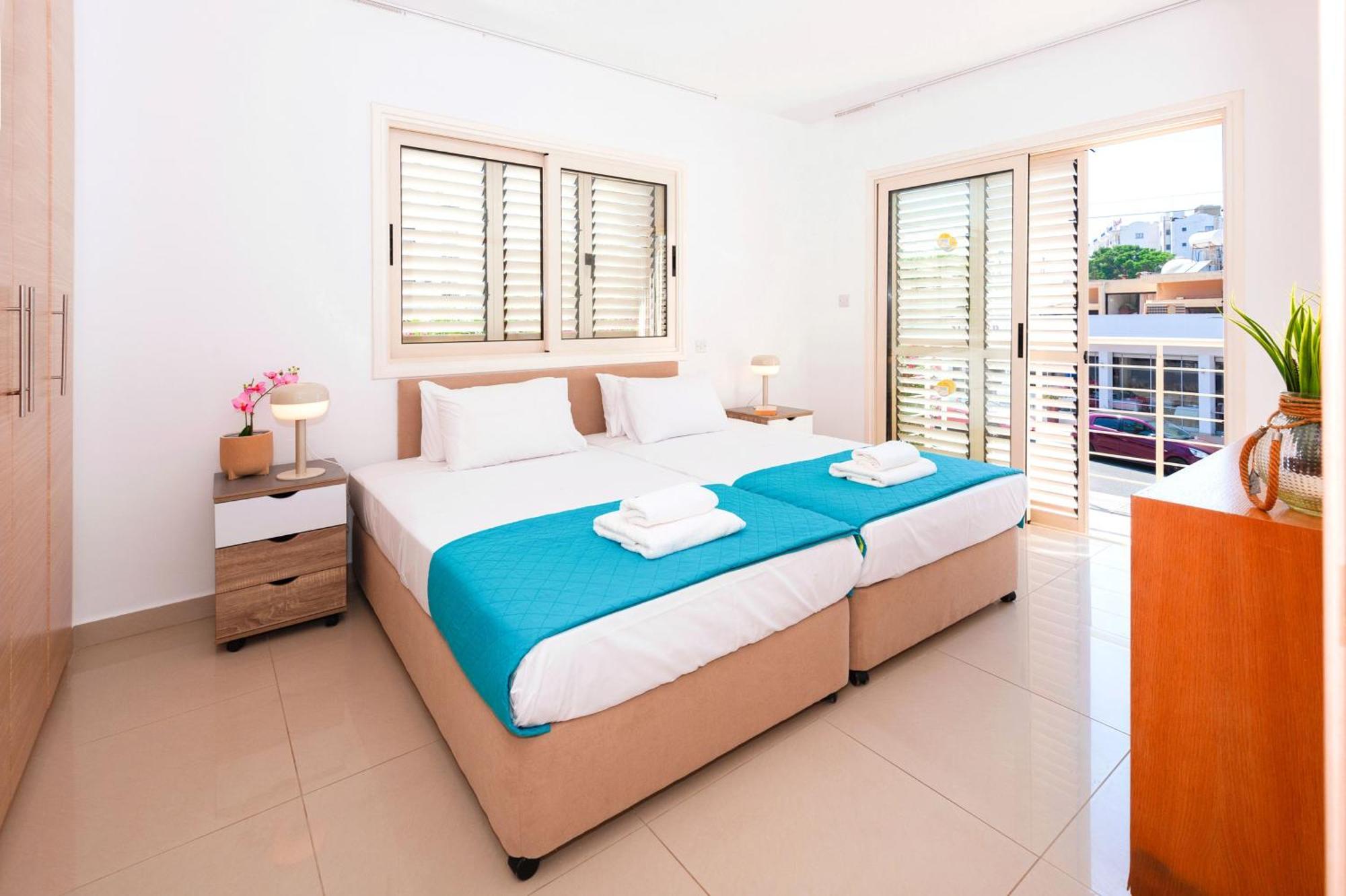 Anemona - 100m From Pernera Holiday home *