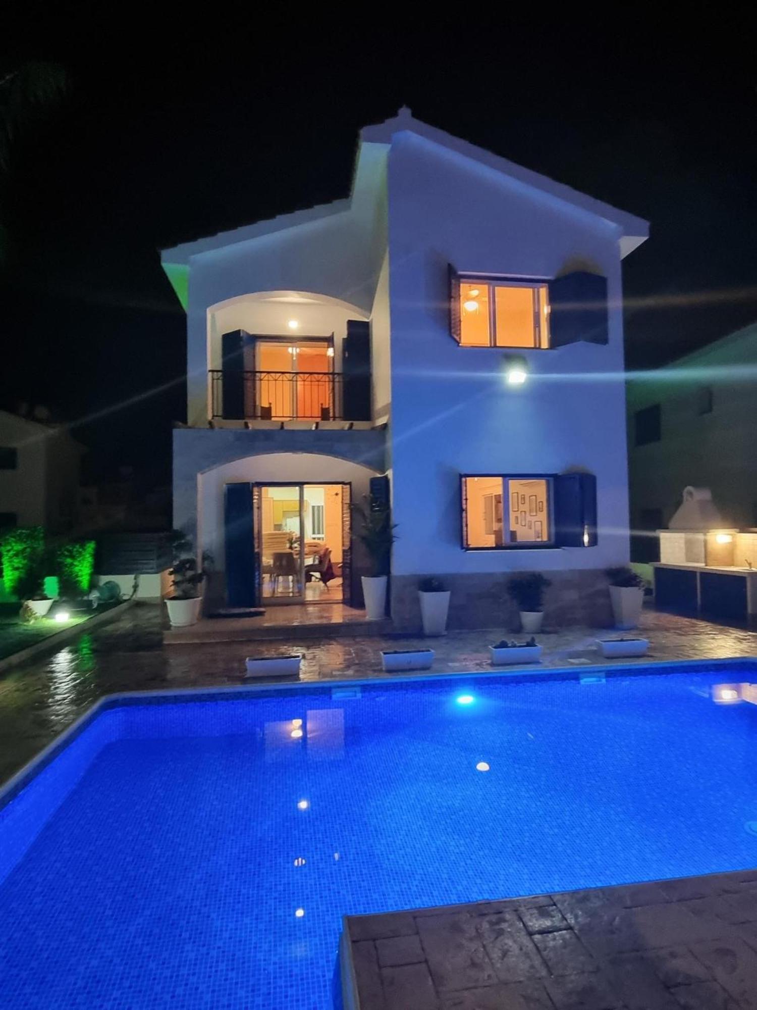 Alexander The Great Villa *