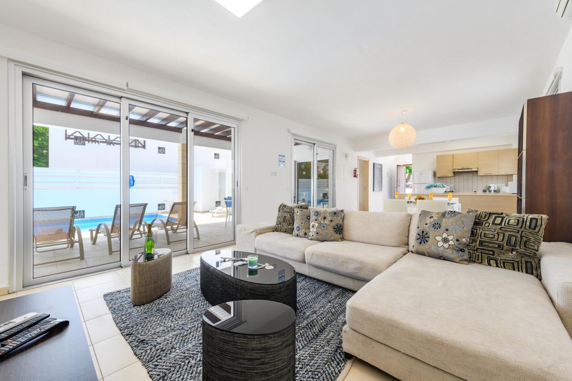 Villa Konnos Breeze *