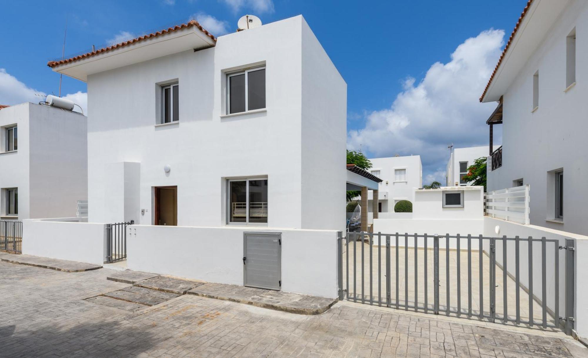 Konnos Breeze Villa