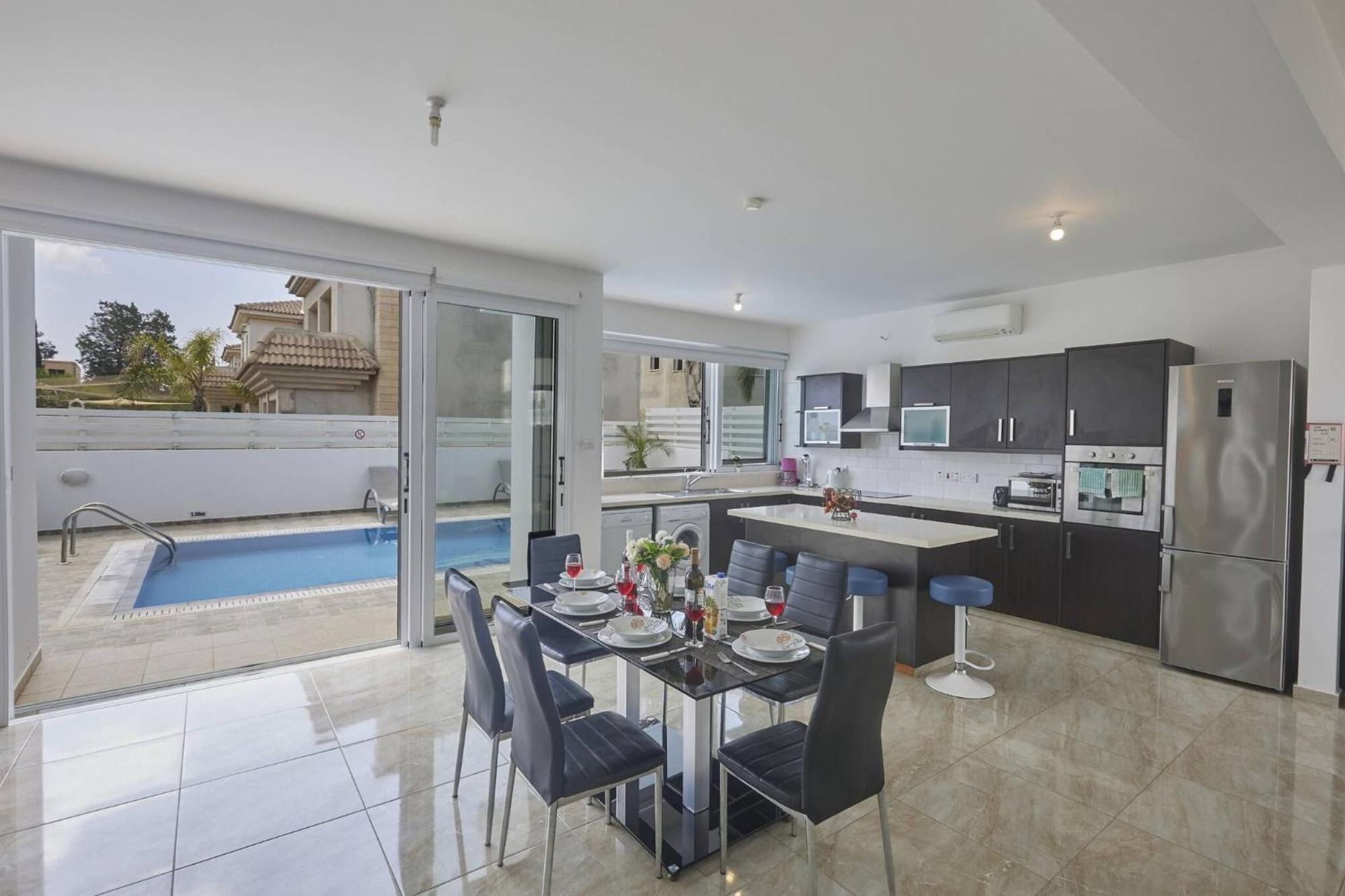 Pearl Pe15 Villa Protaras