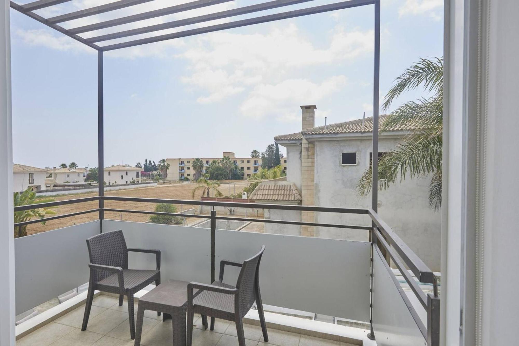 Villa Pearl Pe15 Protaras