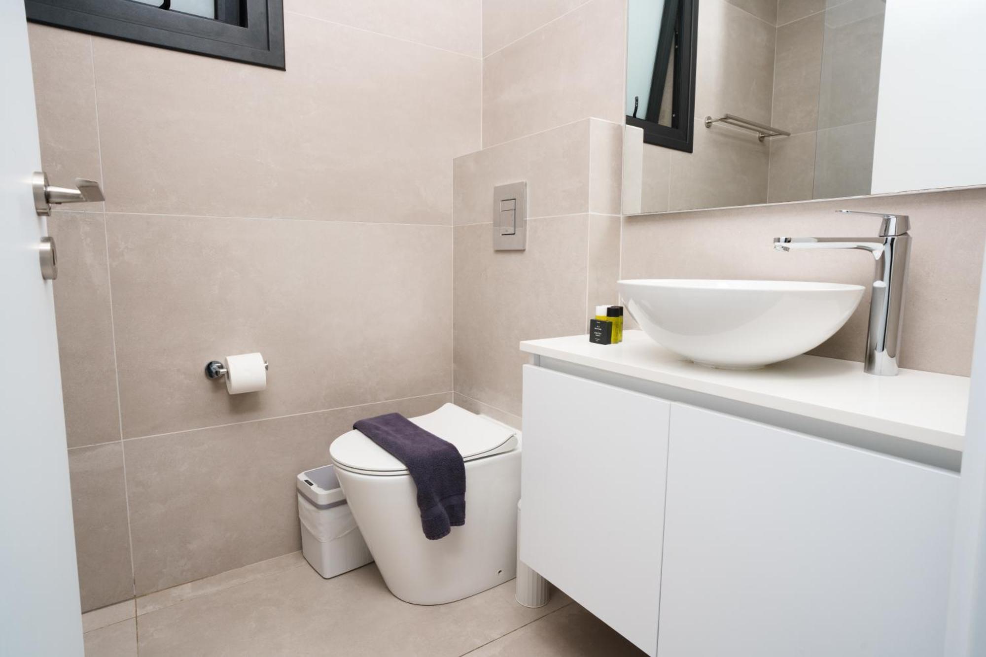 Wealthystays 2br Retreat , 5min Walk To Protaras