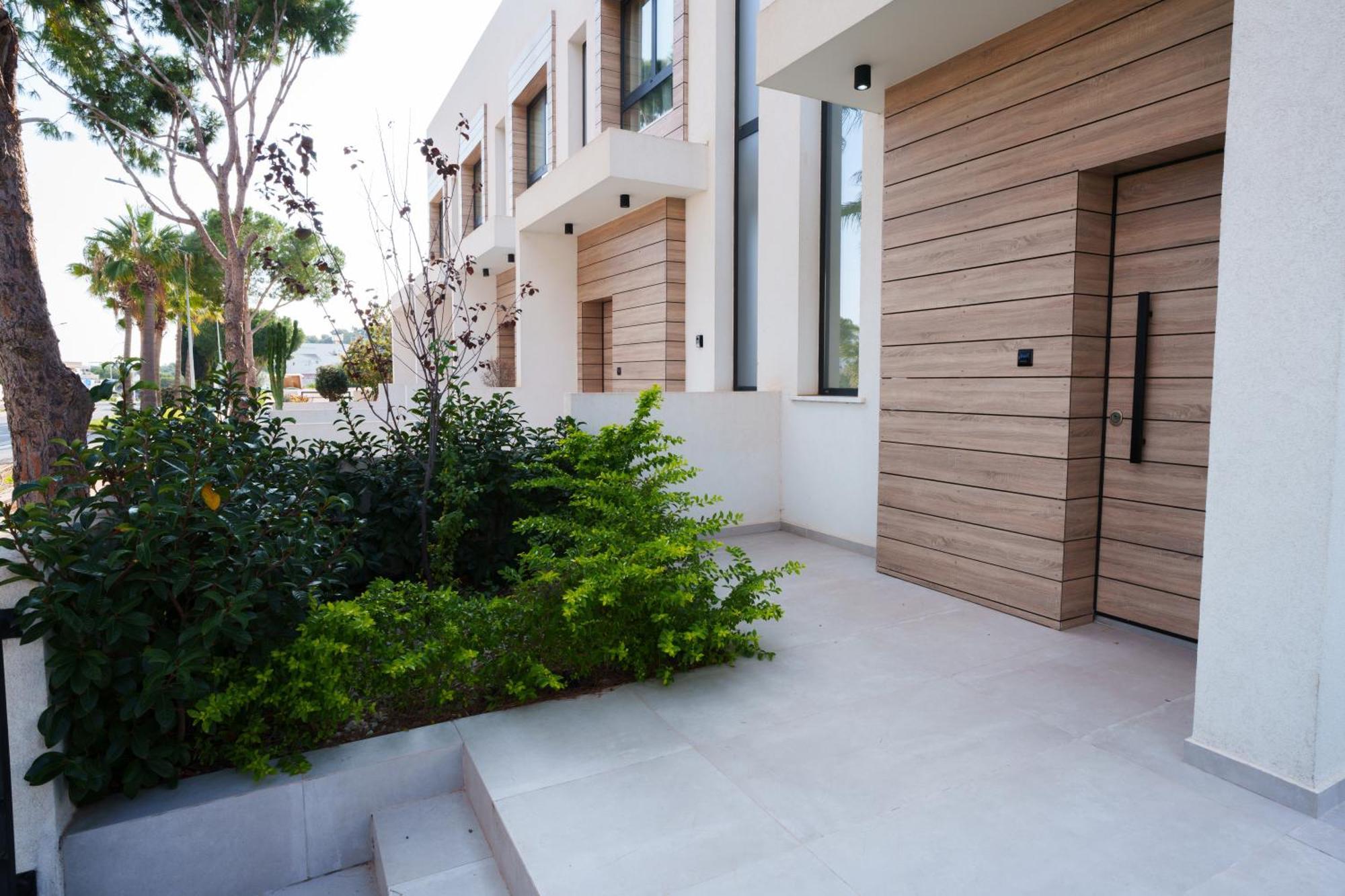 Wealthystays 2br Retreat , 5min Walk To Protaras