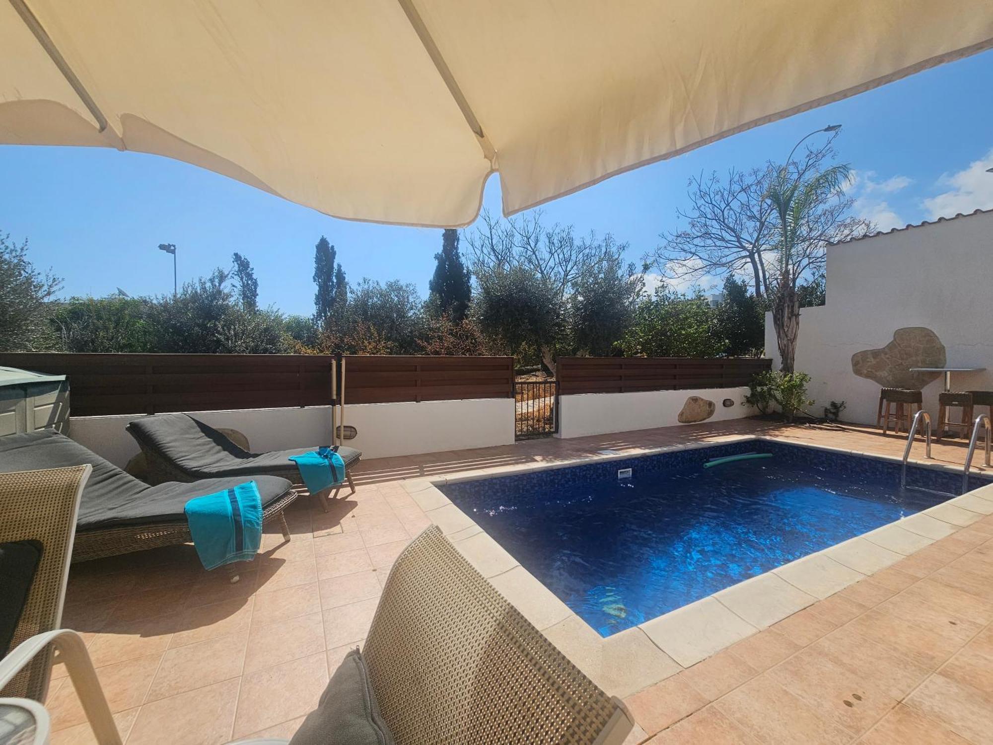 2 Bdr - Walk To Beach! * Protaras