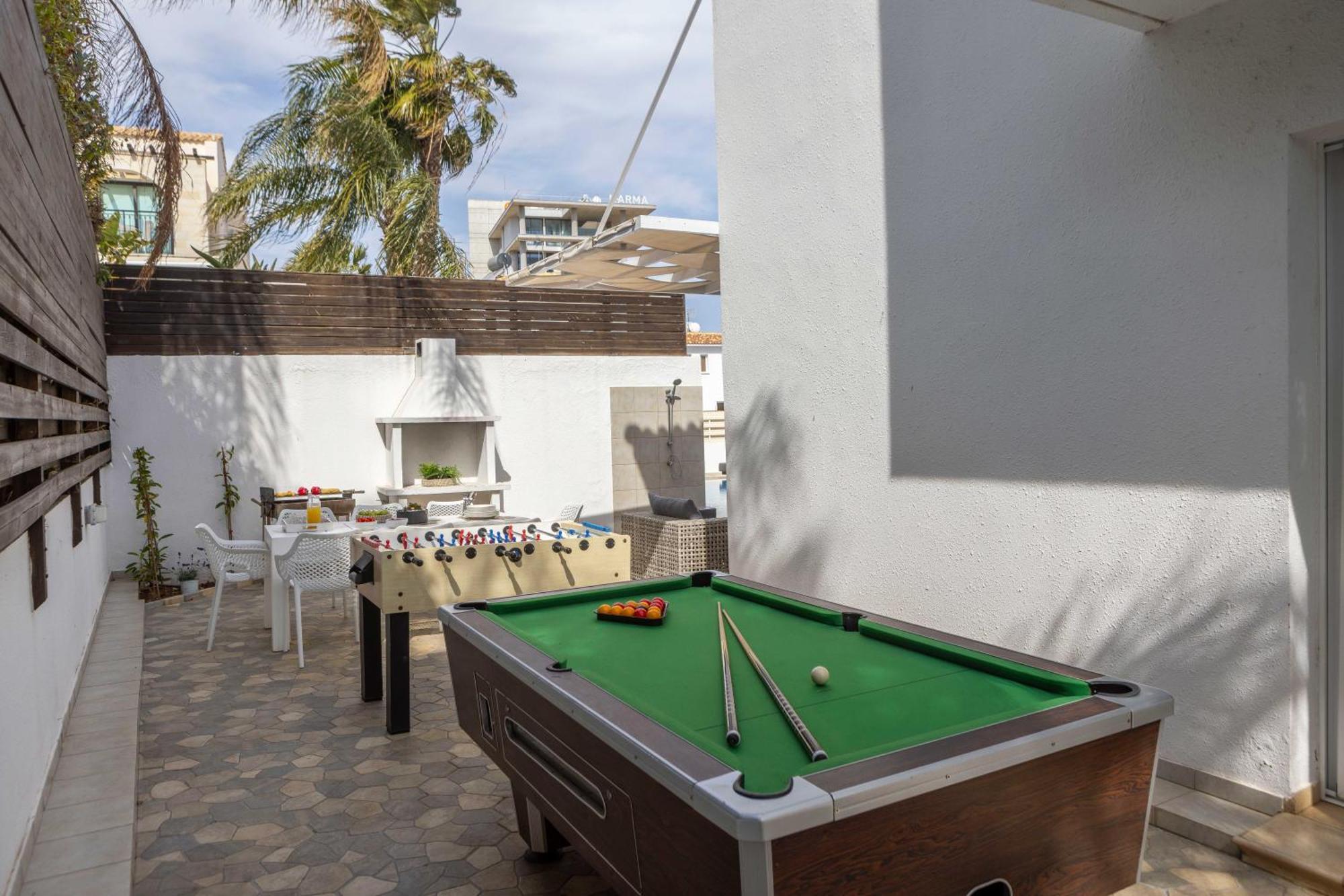 View 6 -fig Tree Bay-jacuzzi-hot Tub * Protaras
