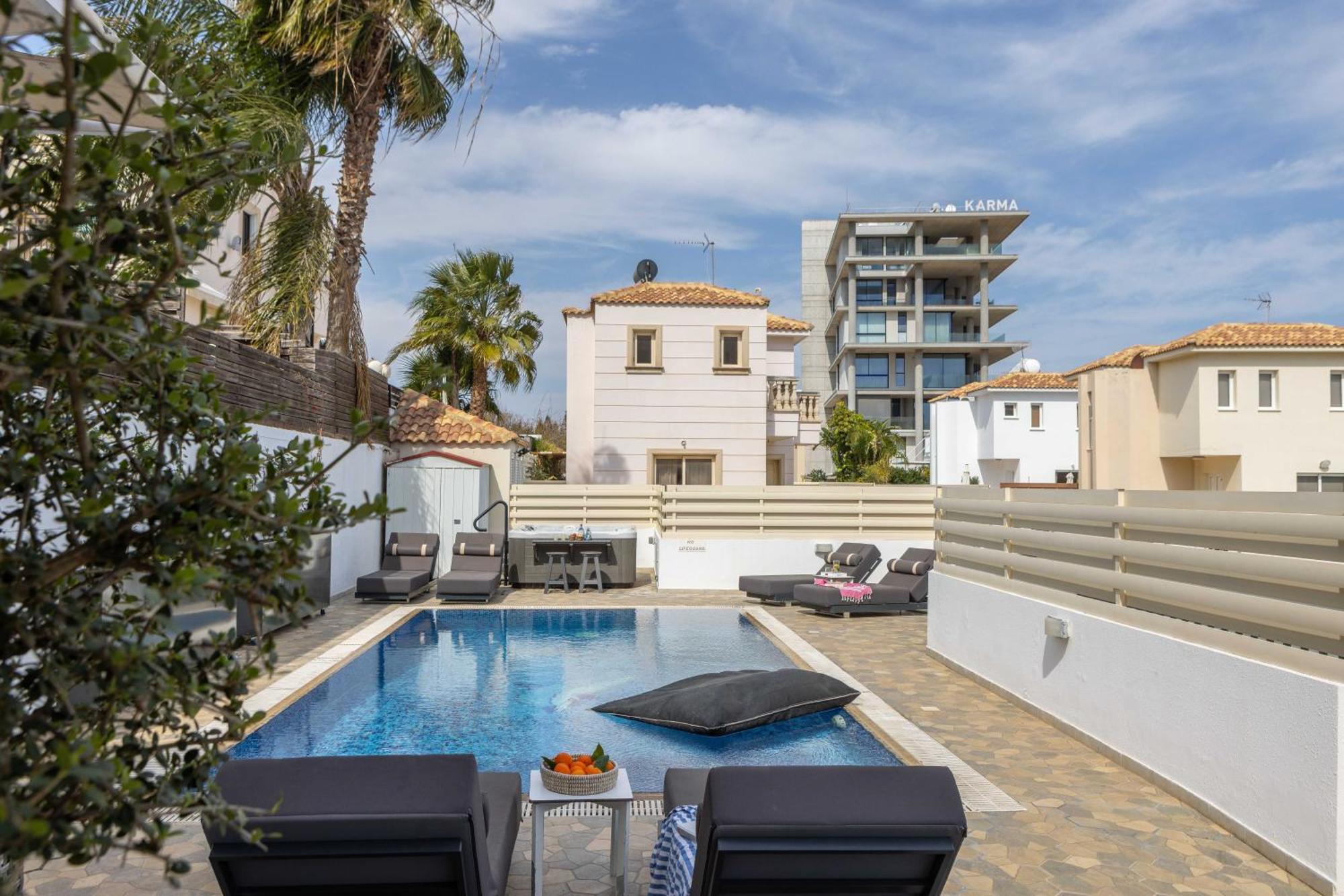 View 6 -fig Tree Bay-jacuzzi-hot Tub * Protaras