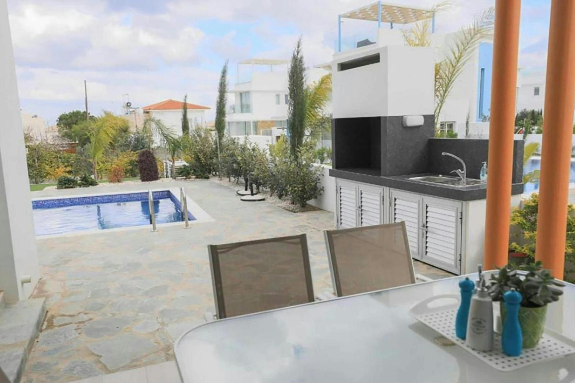 Too Coool Milos Lifestyle Protaras