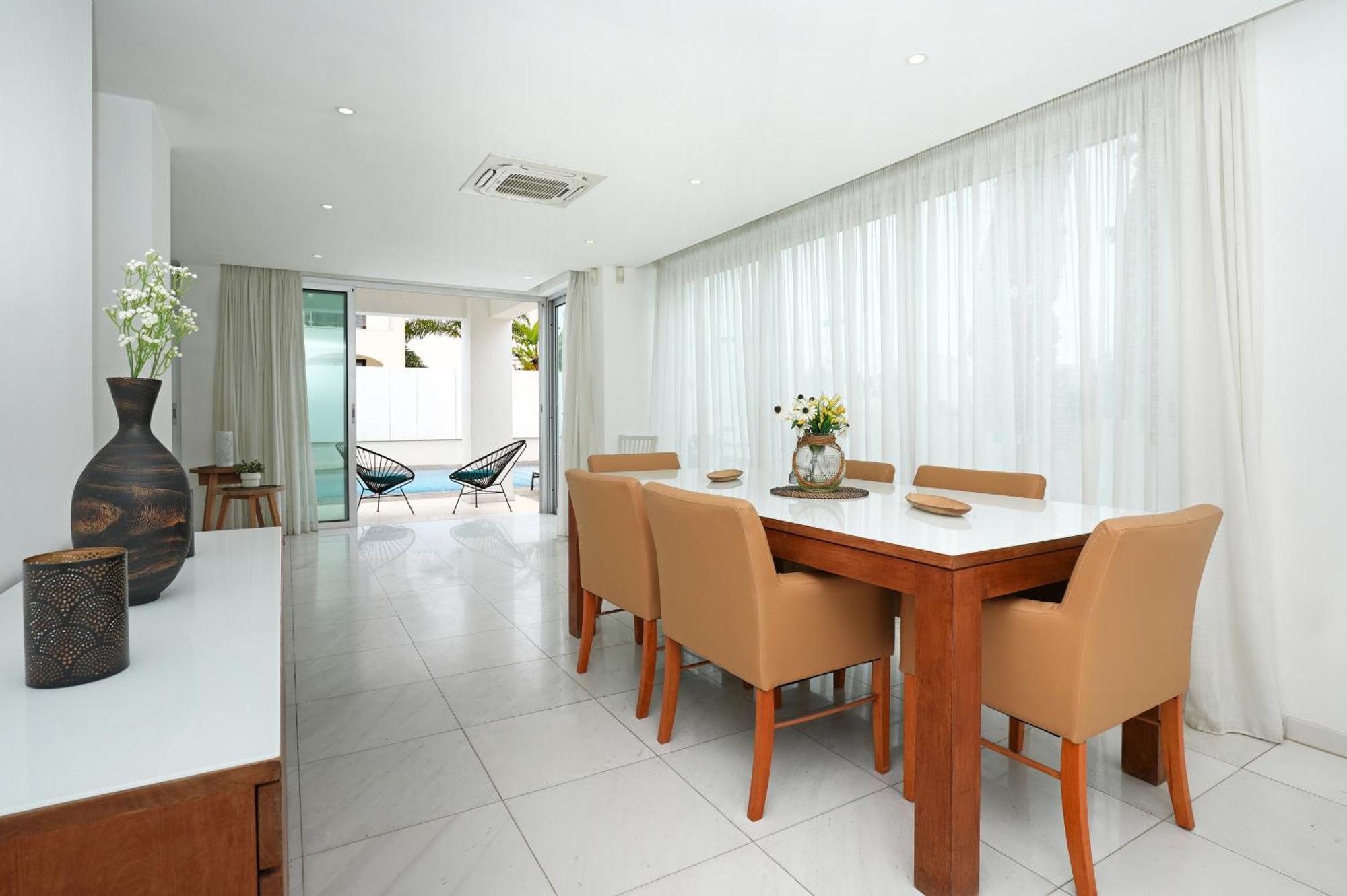 Indigo Villa *