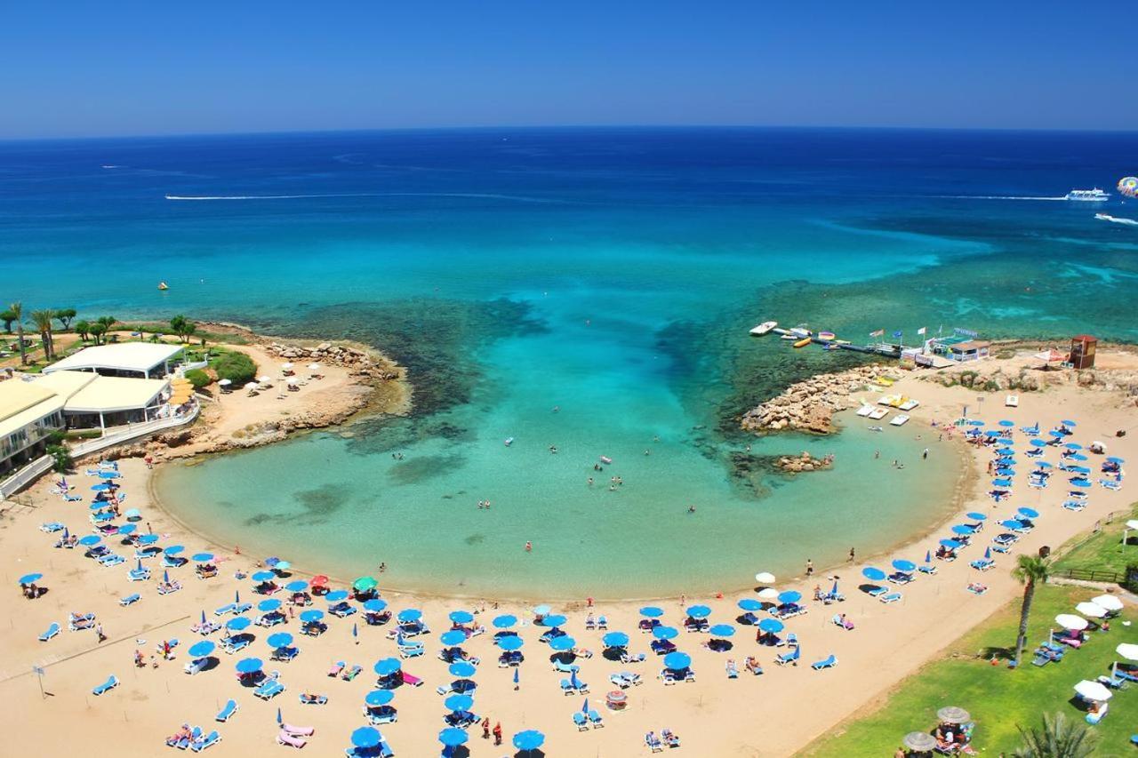 Gray Pearl At The Sea Protaras