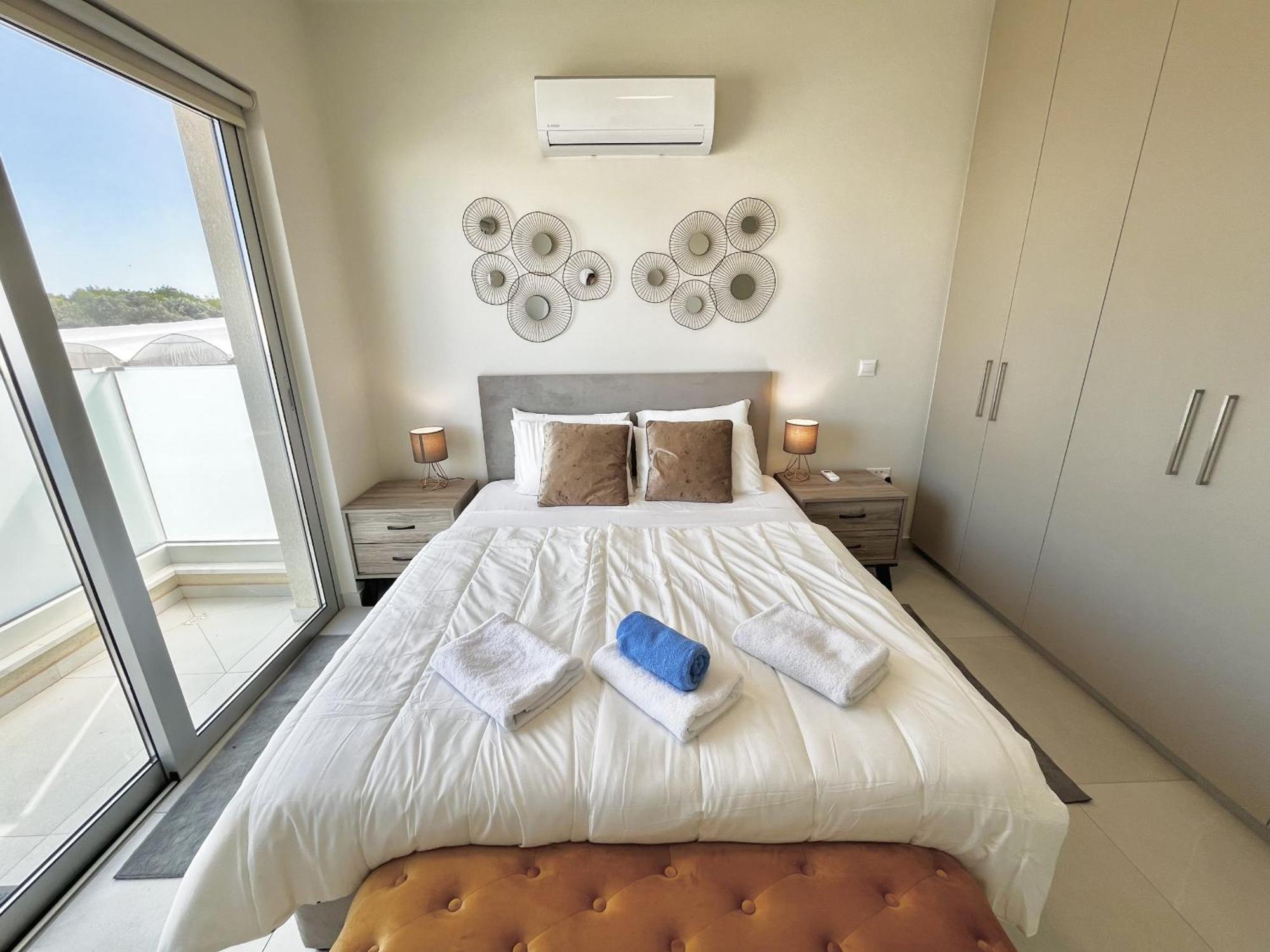 Mythical Blue Apartment *