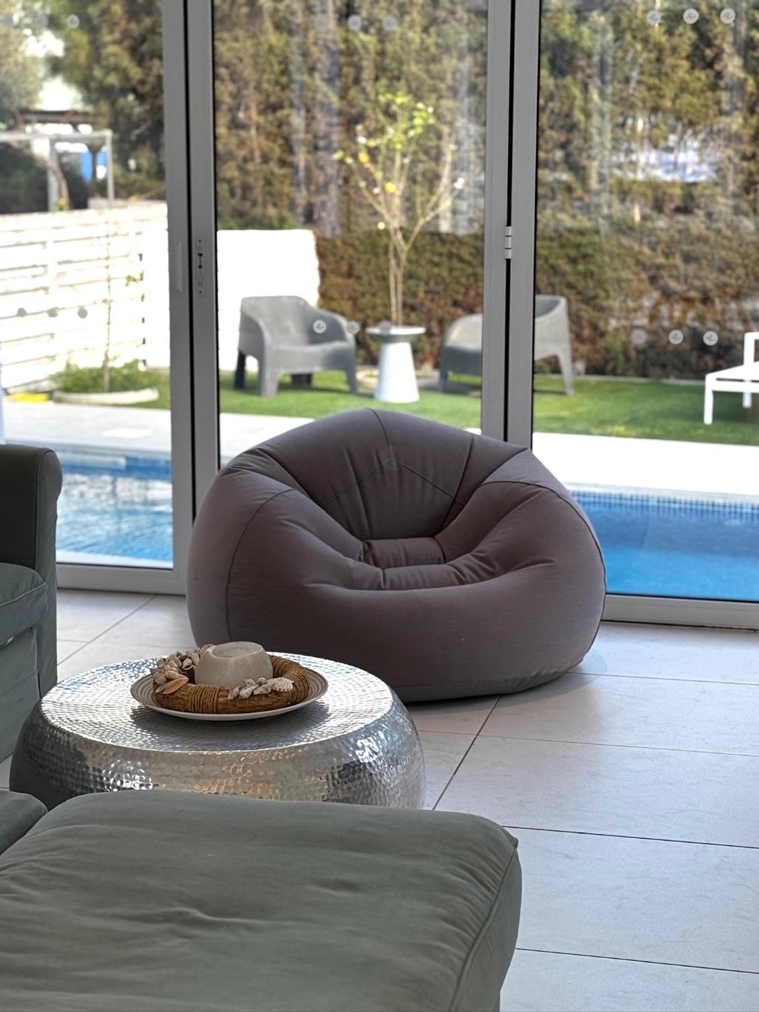 Sunset Family Villa, 1-min Walk To * Protaras